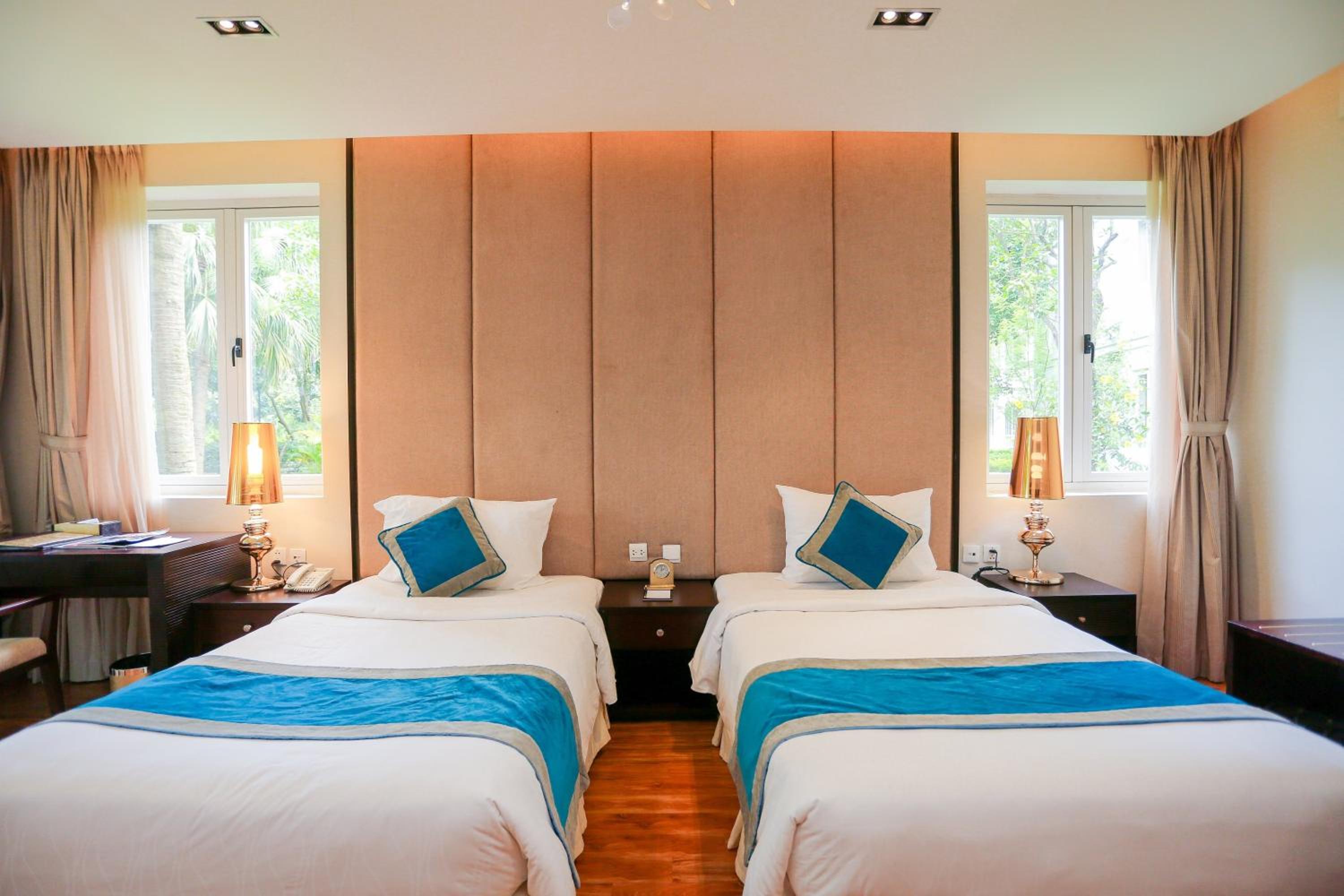 Bungalow Twin Room photo 3