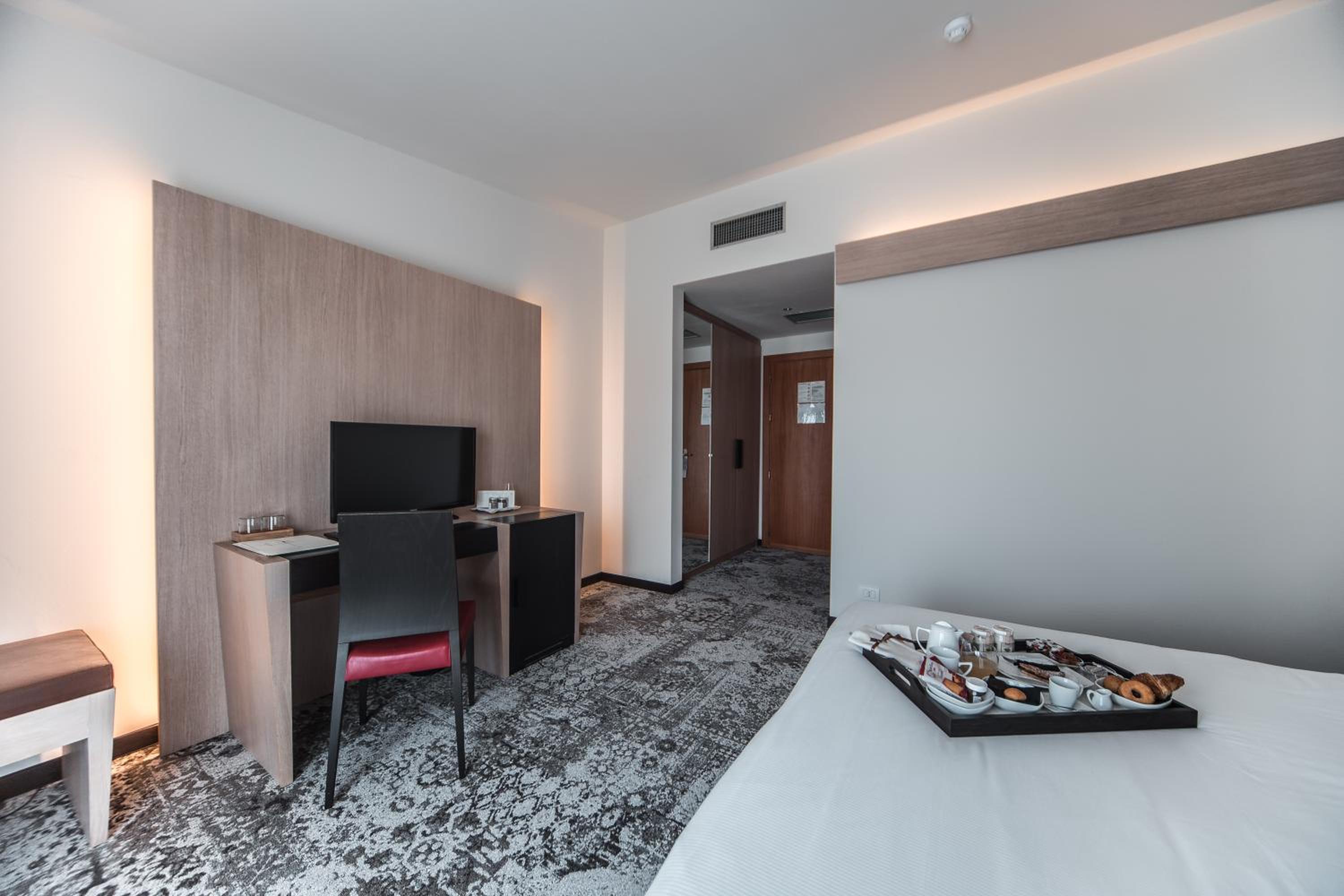 Superior Double Room photo 2