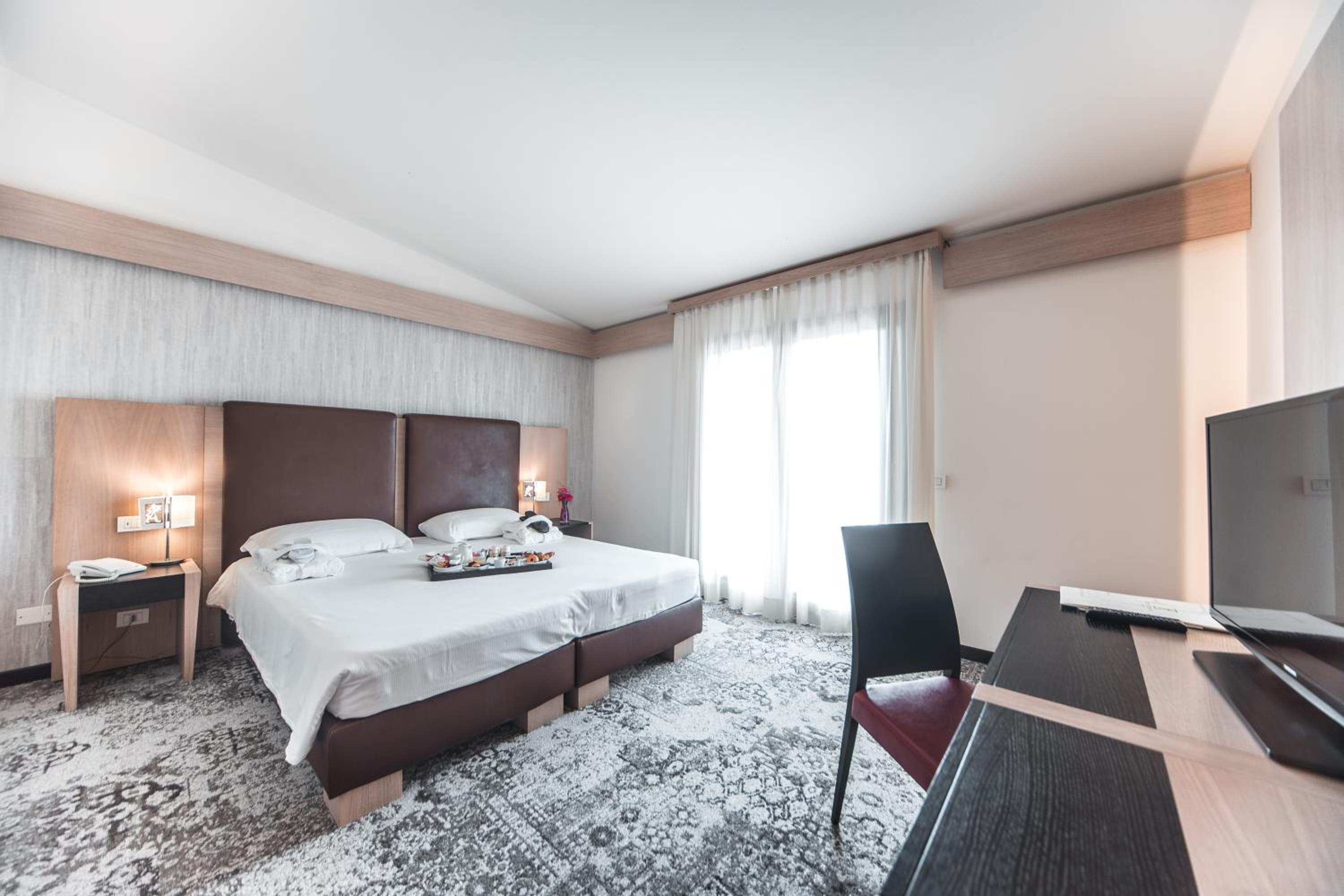 Superior Double Room photo 1