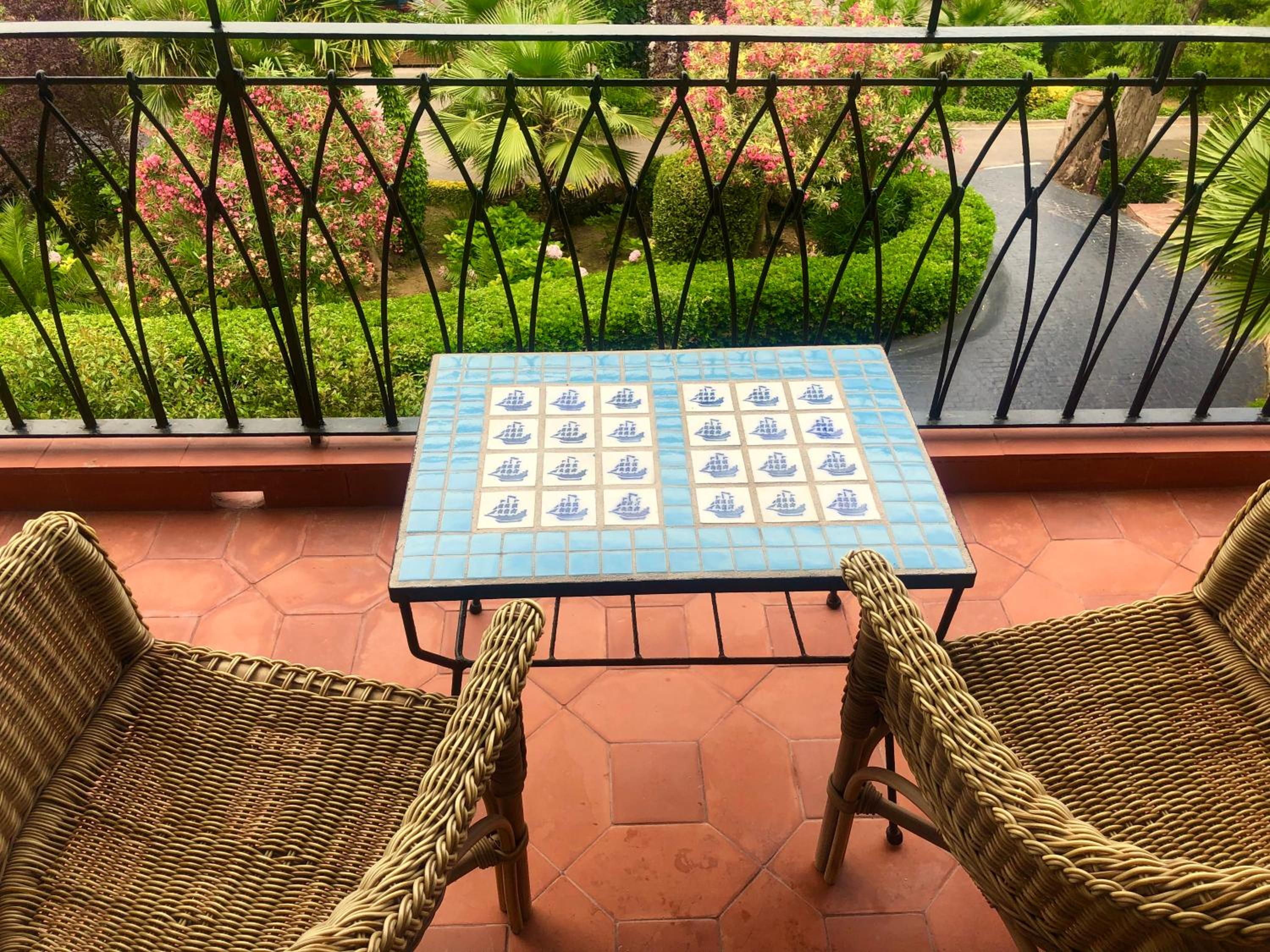Habitación Doble Clásica con Vista al Parque y Acceso al Spa
