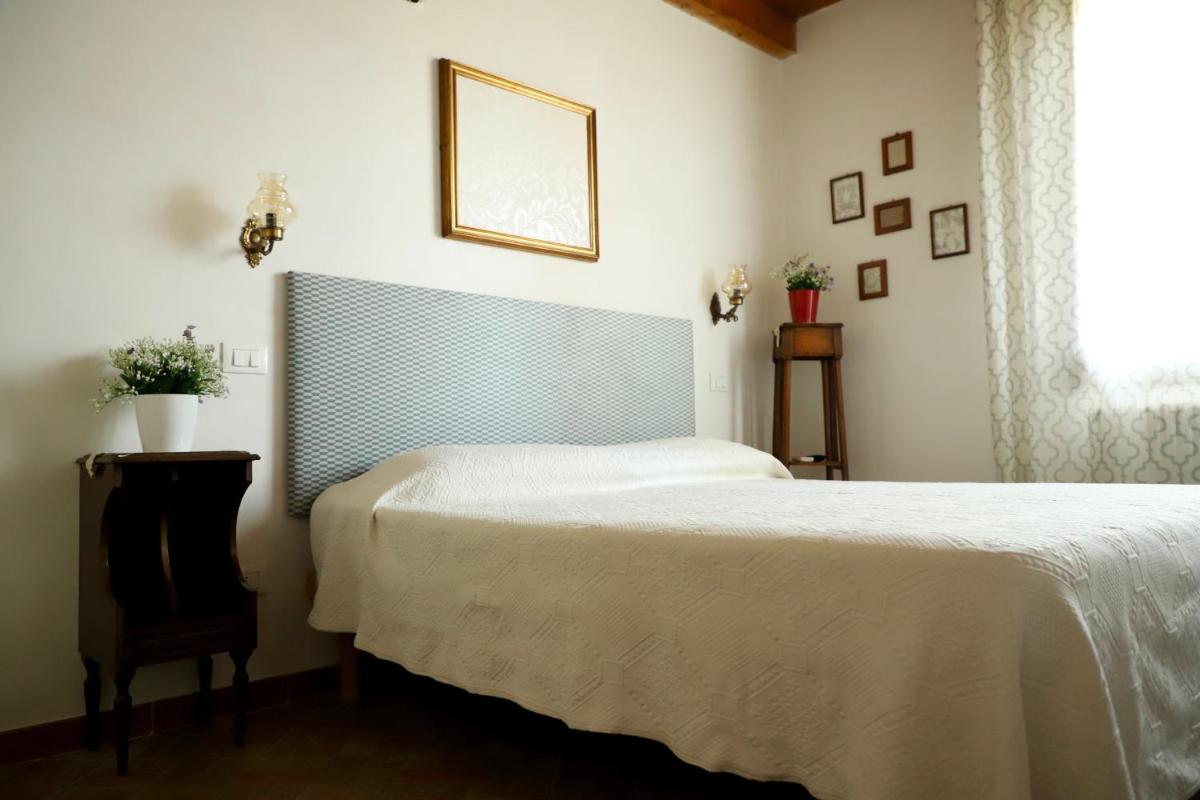 Quadruple Room with Bathroom photo 2