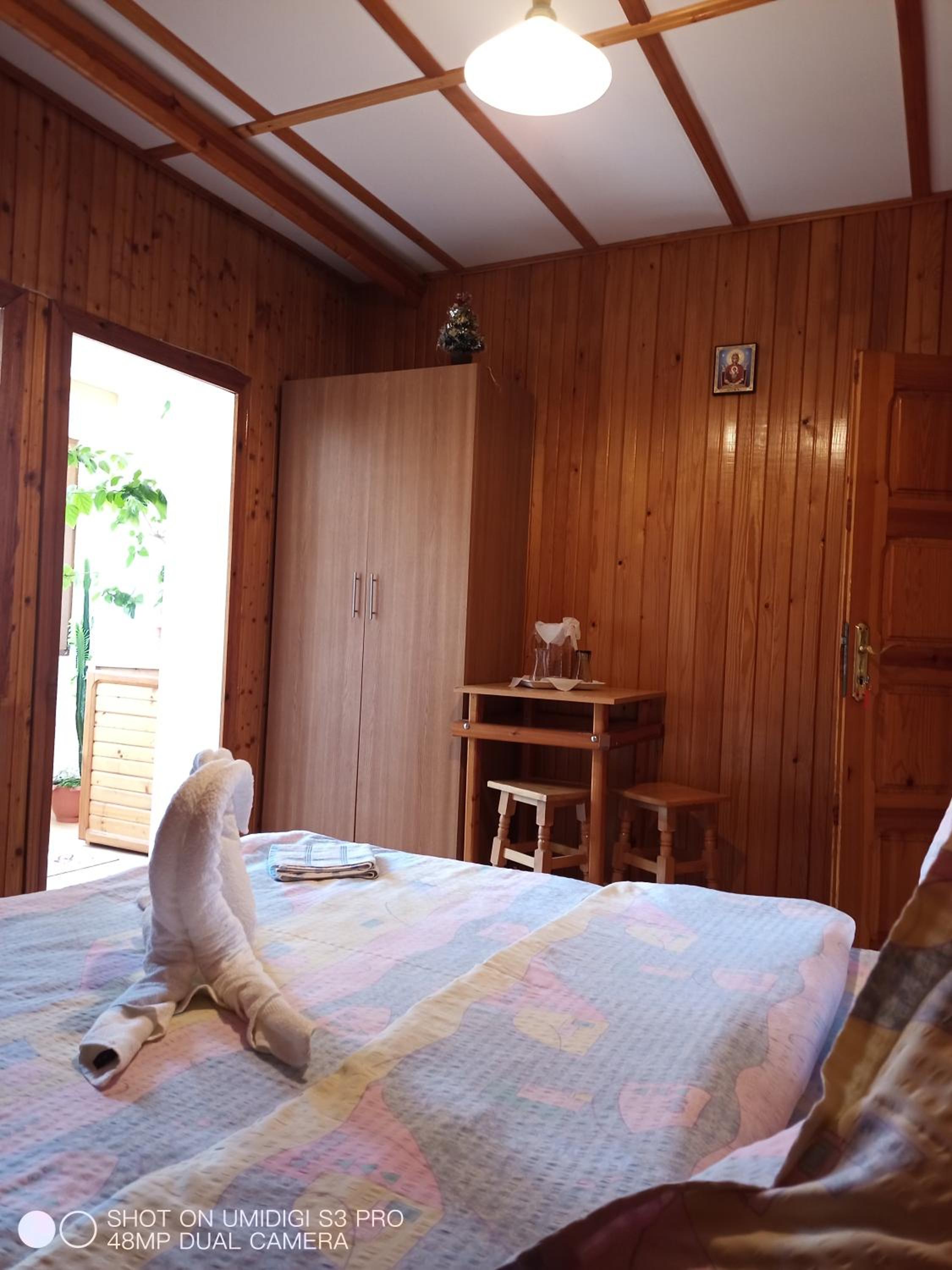 Deluxe Double Room with Shower photo 1