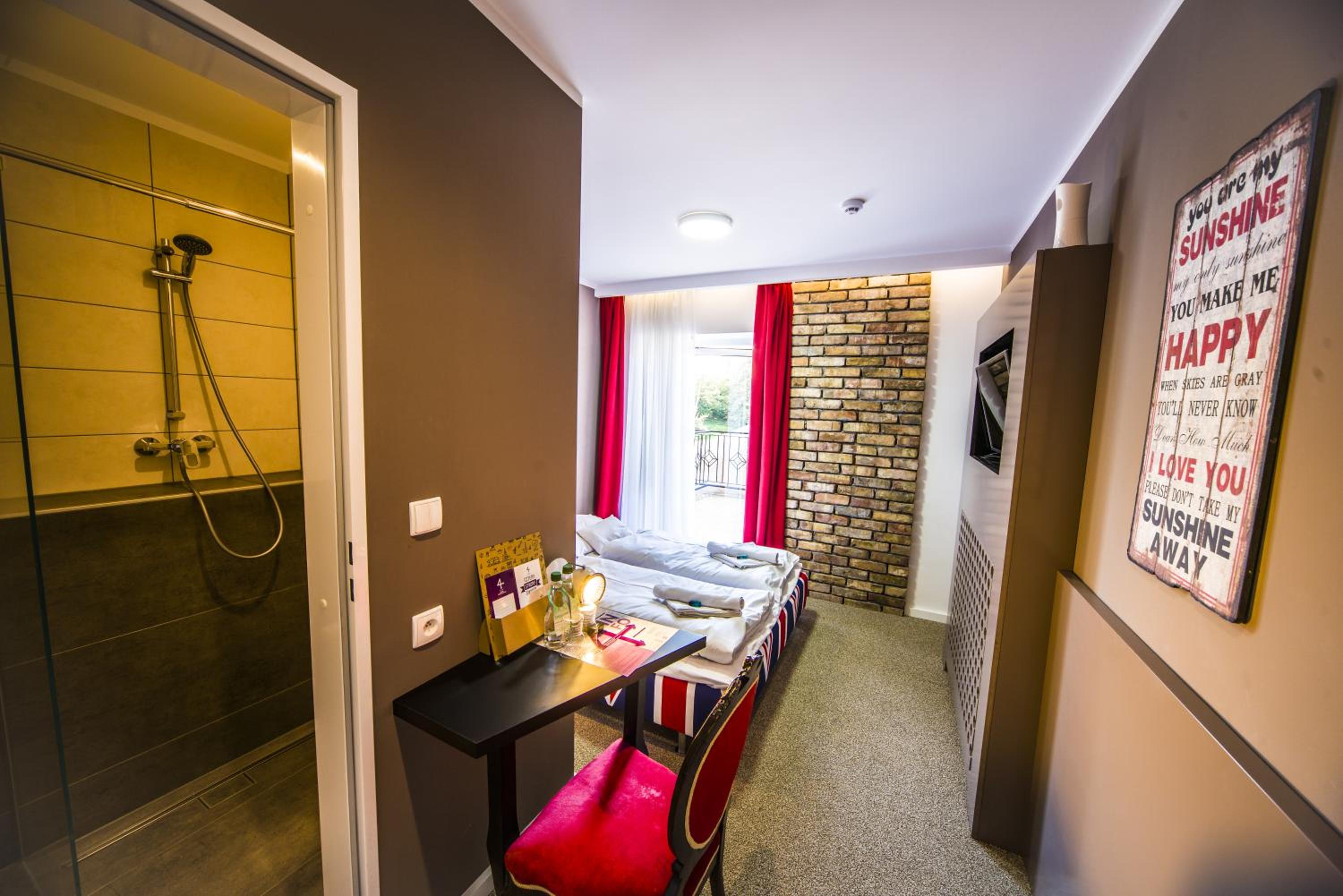 Economy Double Room - Photo 2