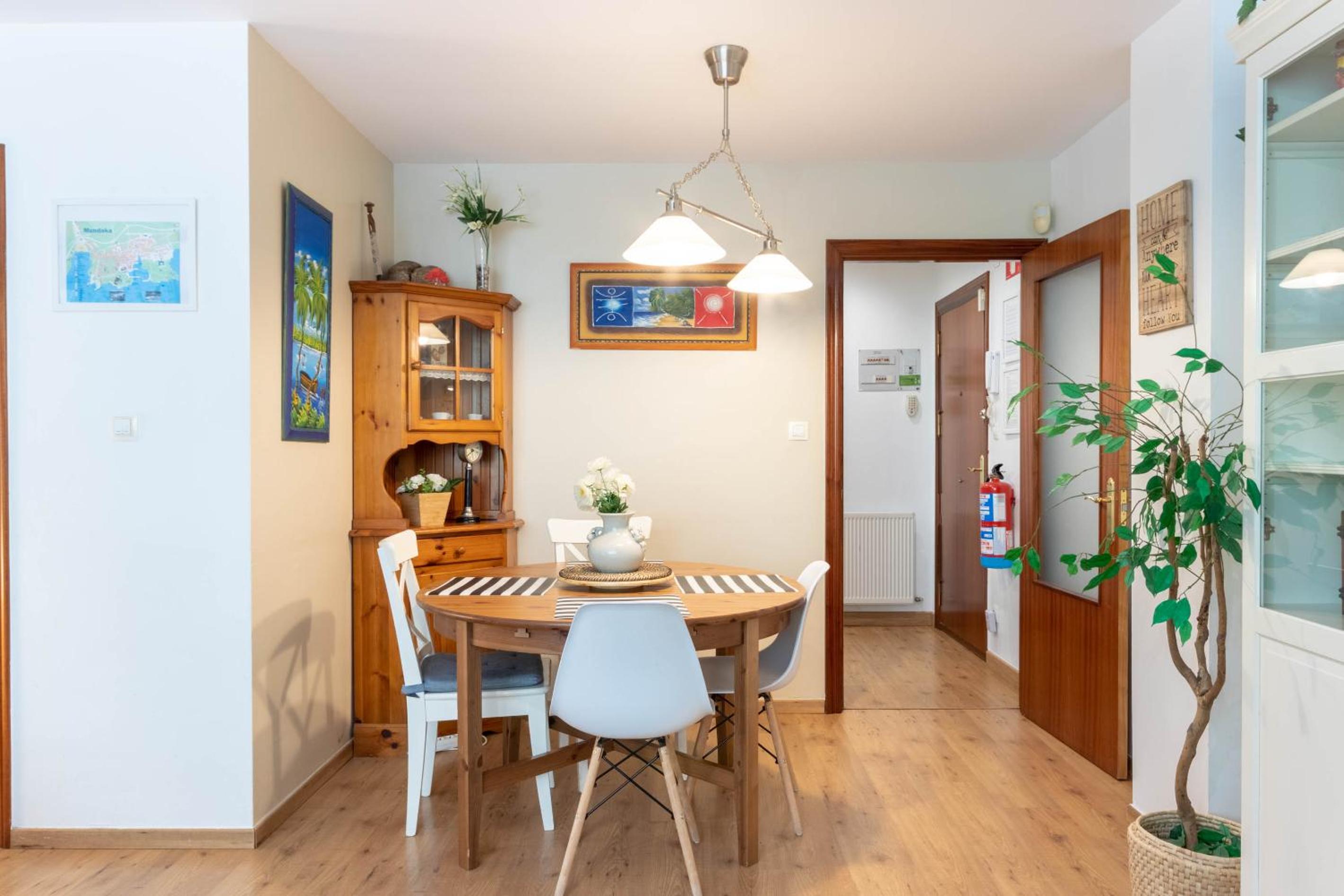 Apartment with Terrace - Photo 66