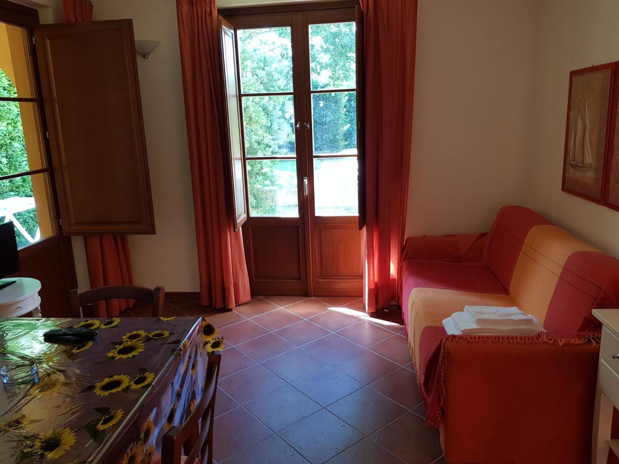 One-Bedroom Apartment (2 Adults) photo 3
