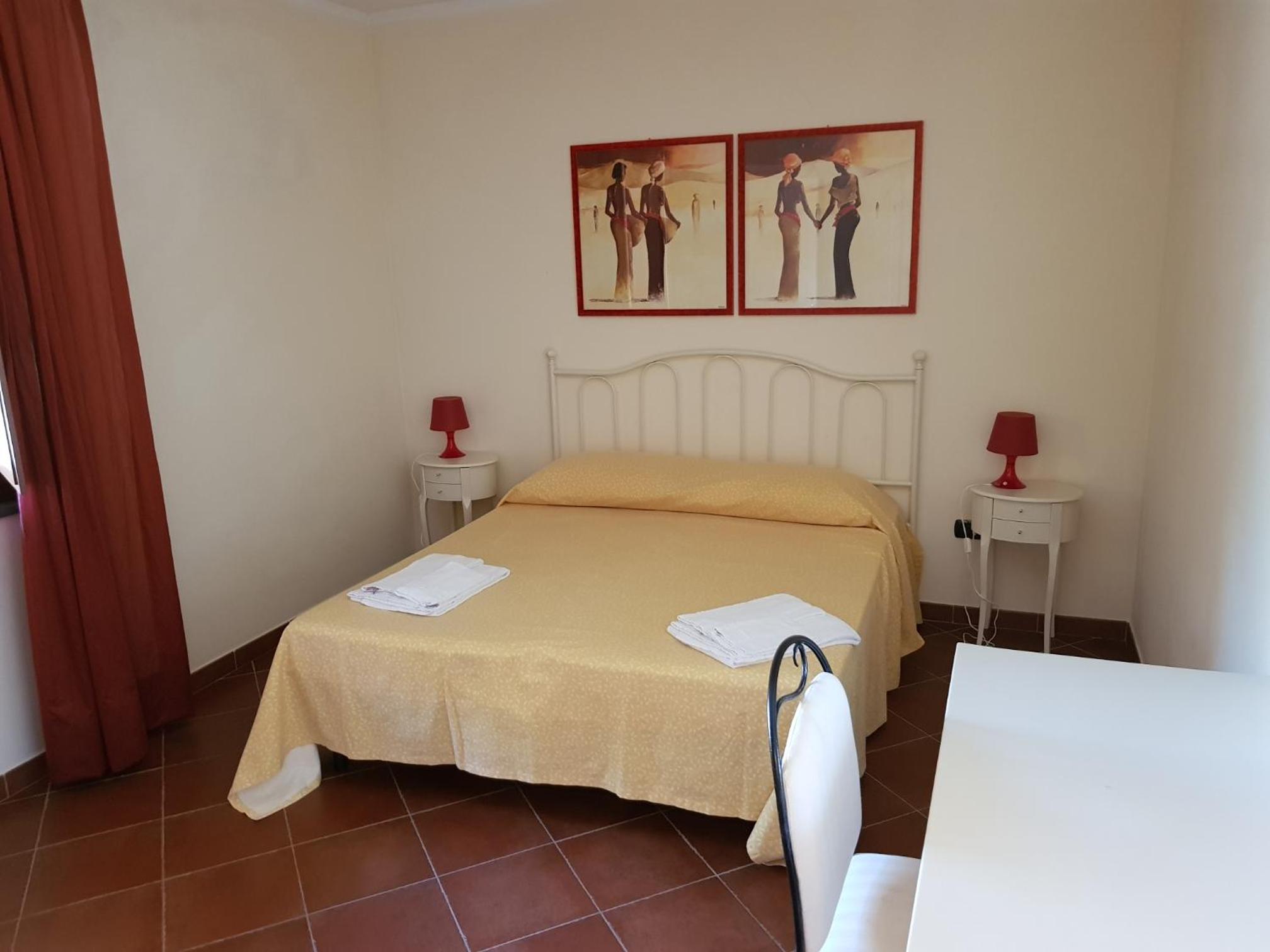 One-Bedroom Apartment (4 Adults)