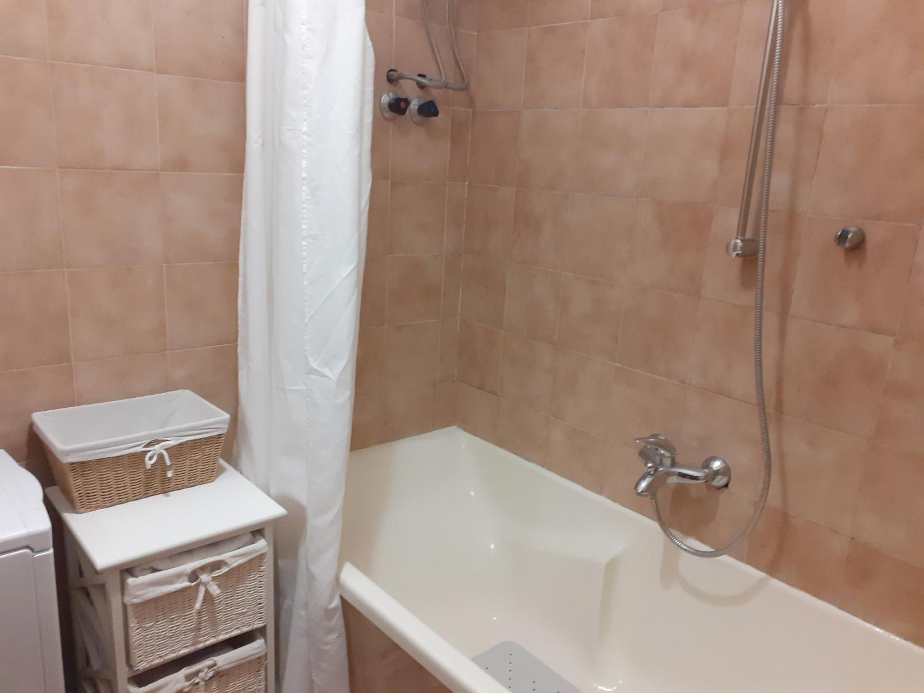 Studio Apartment with Sea View - Photo 18