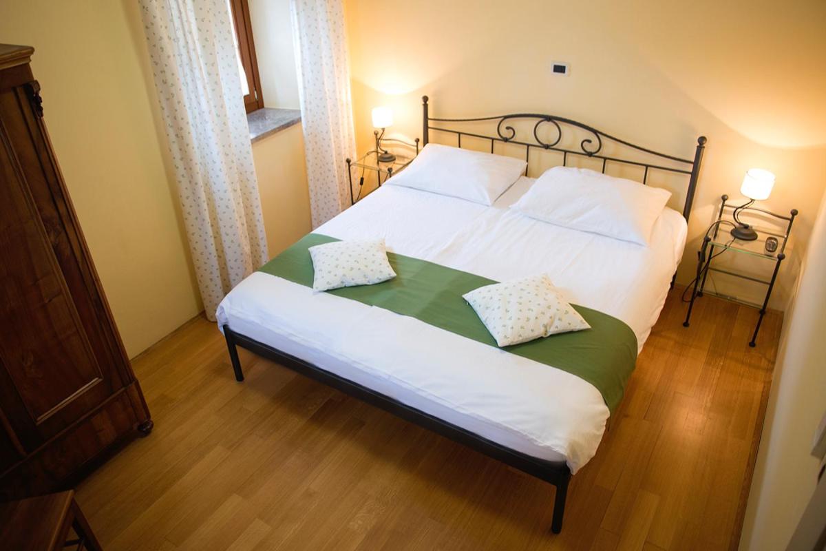 Two-Bedroom Apartment - Photo 6