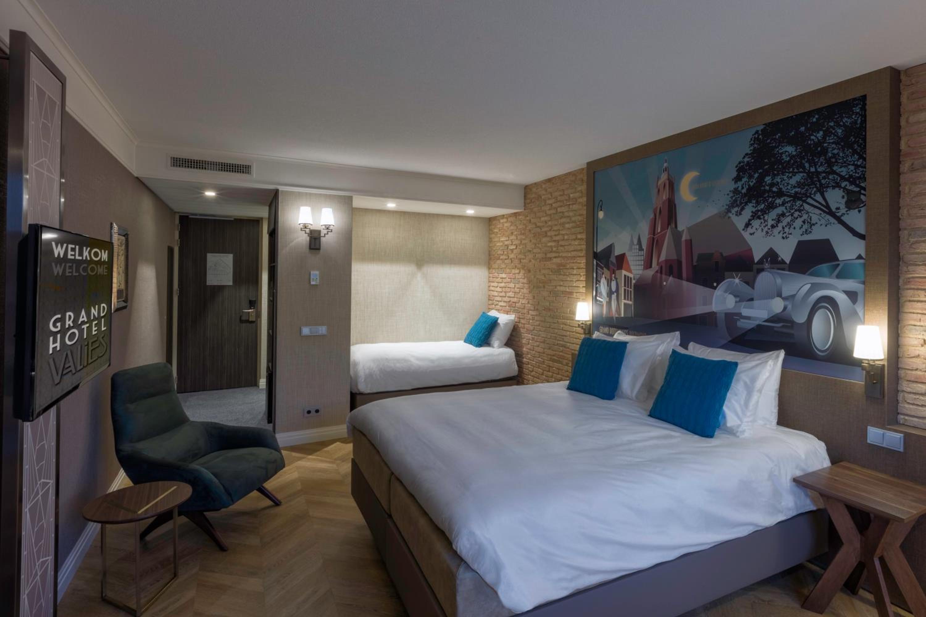 Comfort Triple Room with Shower photo 3