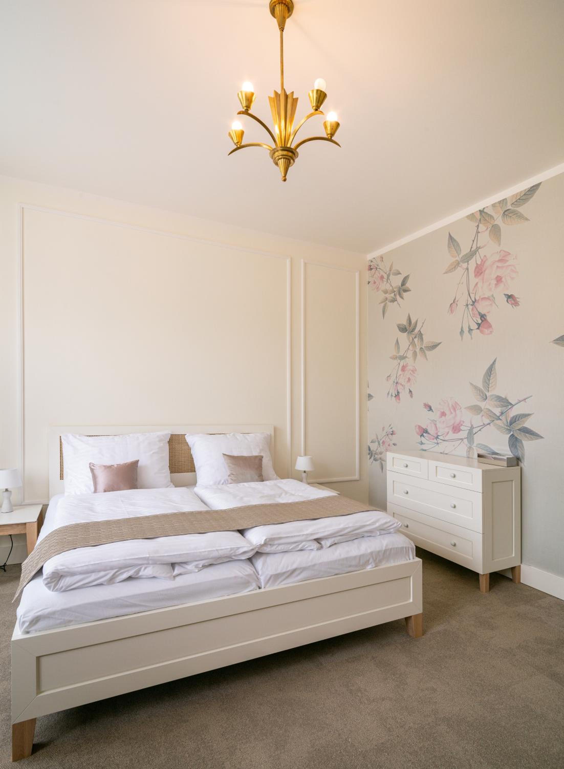 Superior King Room photo 2