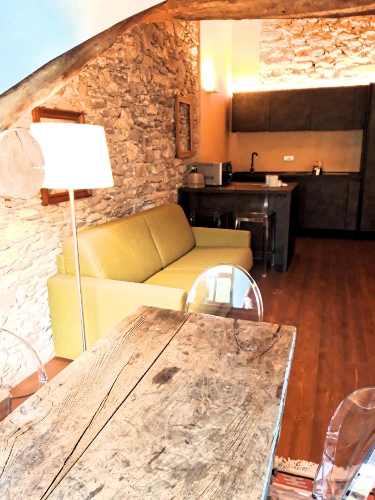 One-Bedroom House - Photo 1