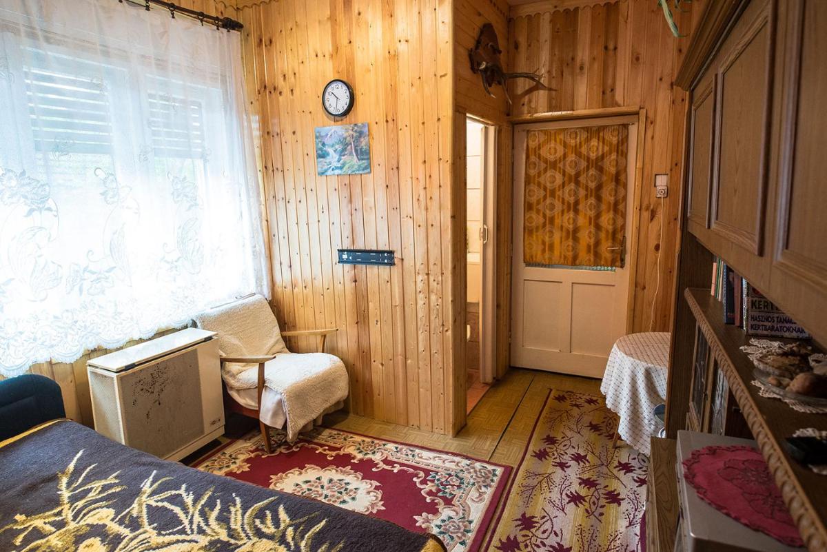 Double Room with Private Bathroom photo 2