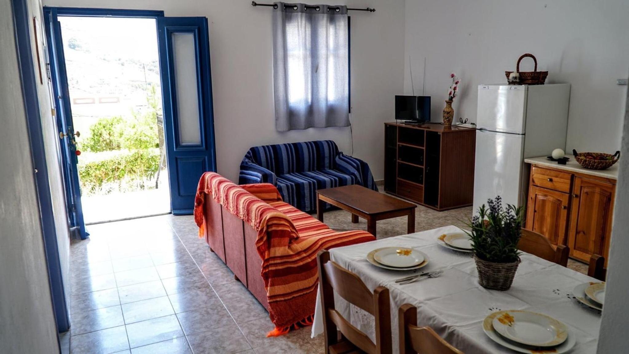 Two-Bedroom Apartment - Photo 27