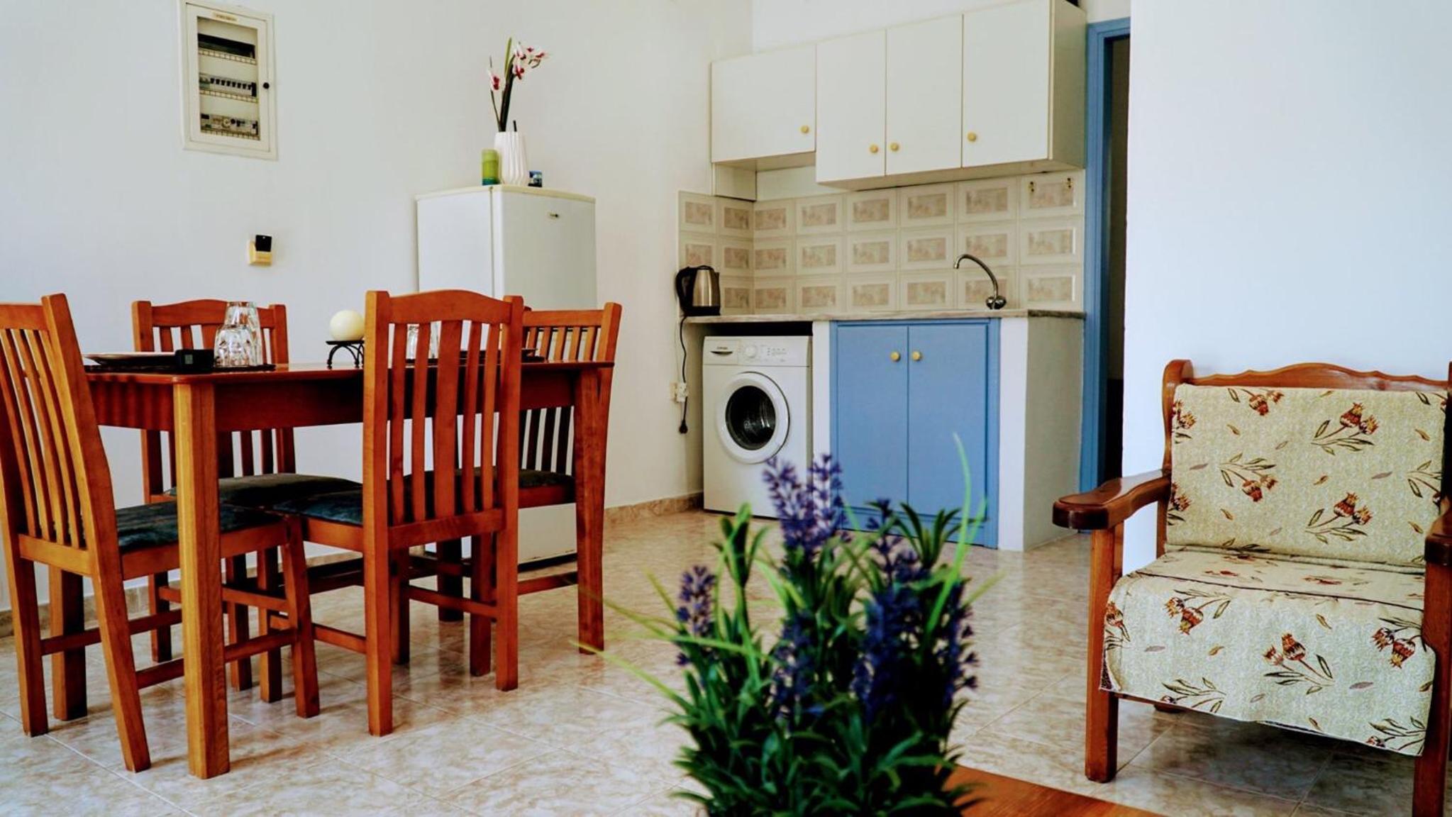 Apartment - Photo 16