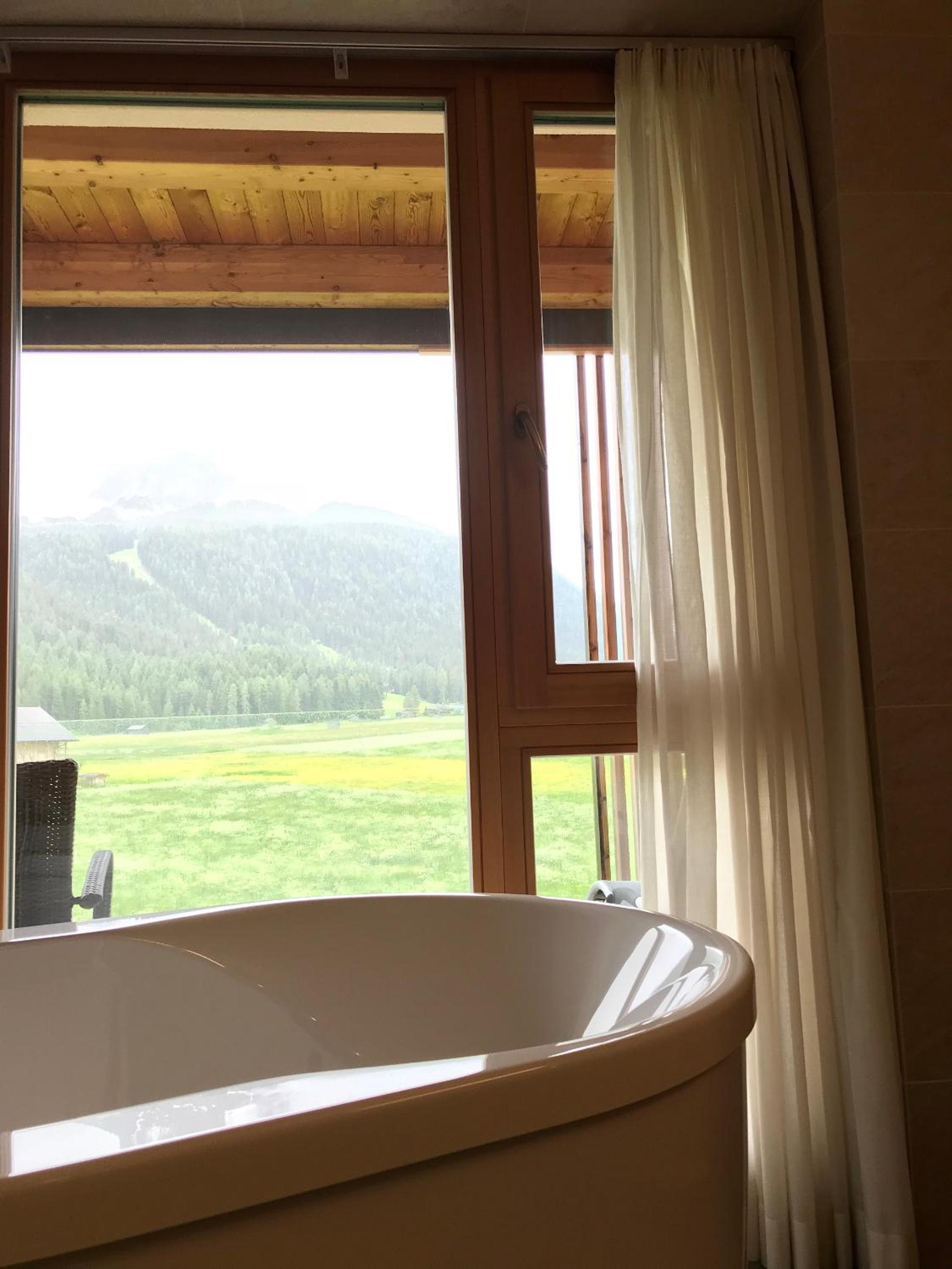 Panoramasuite with Mountain View - Photo 4