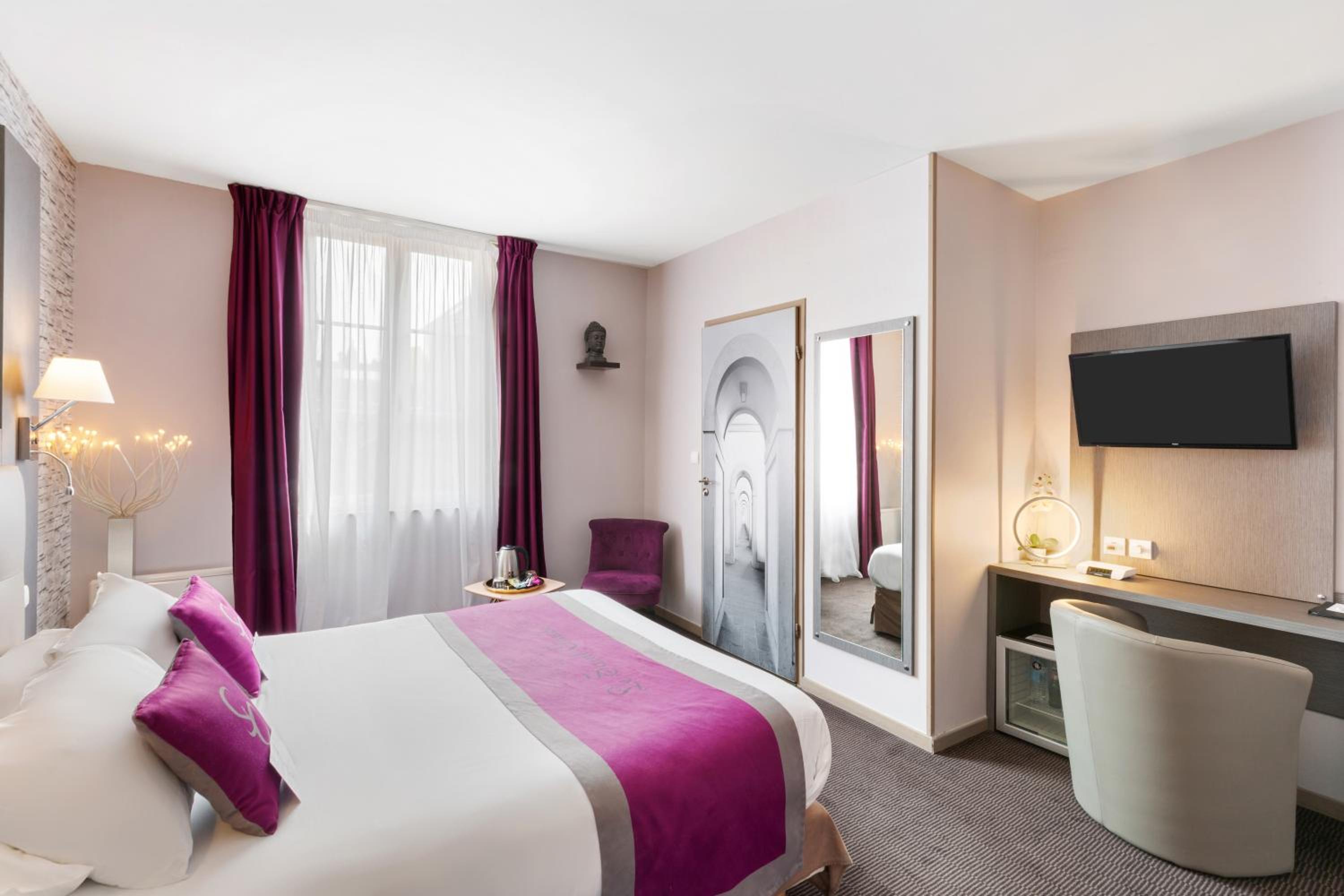 Superior Queen Room - Photo 8
