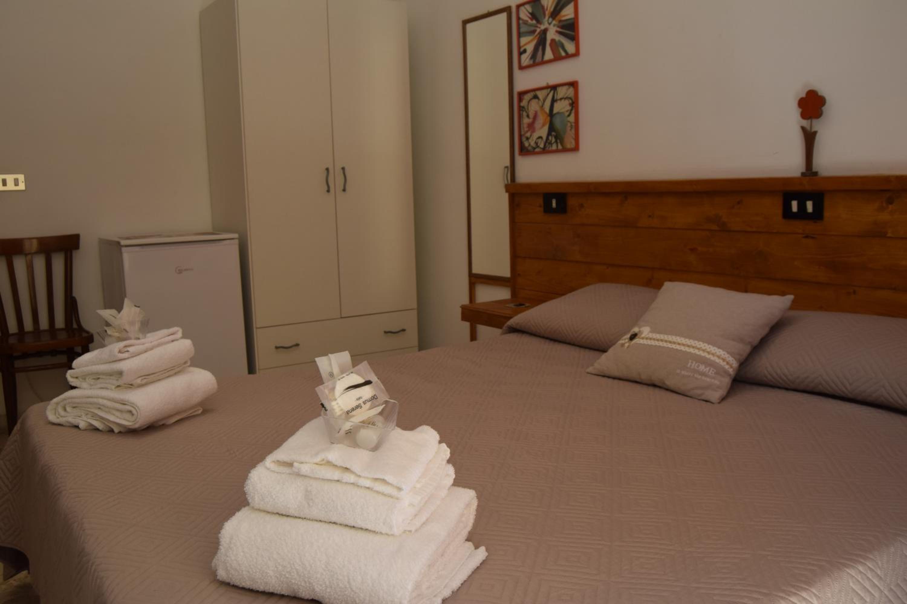 Double Room photo 3