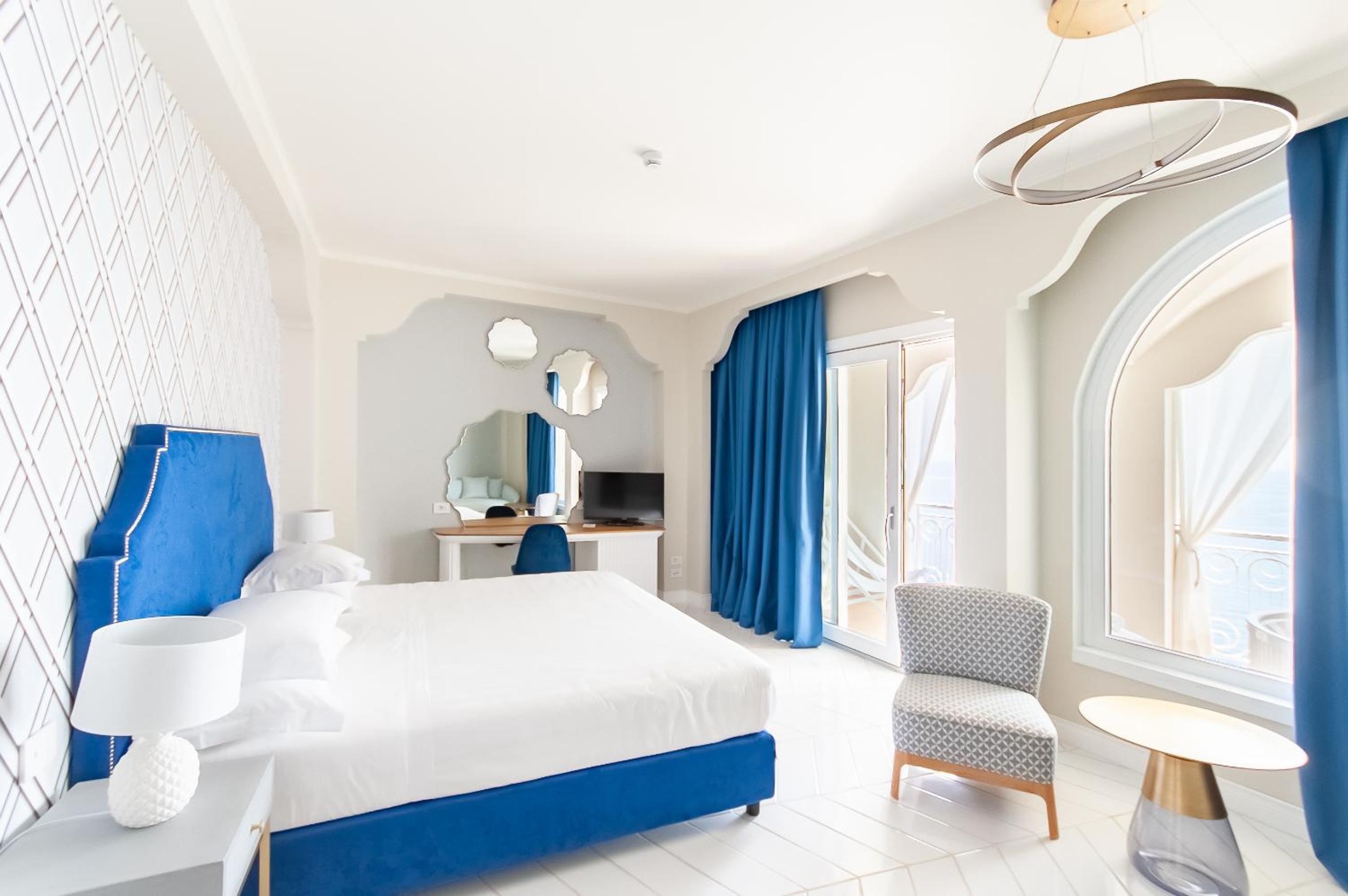 Deluxe Suite mit Whirlpool-Bad