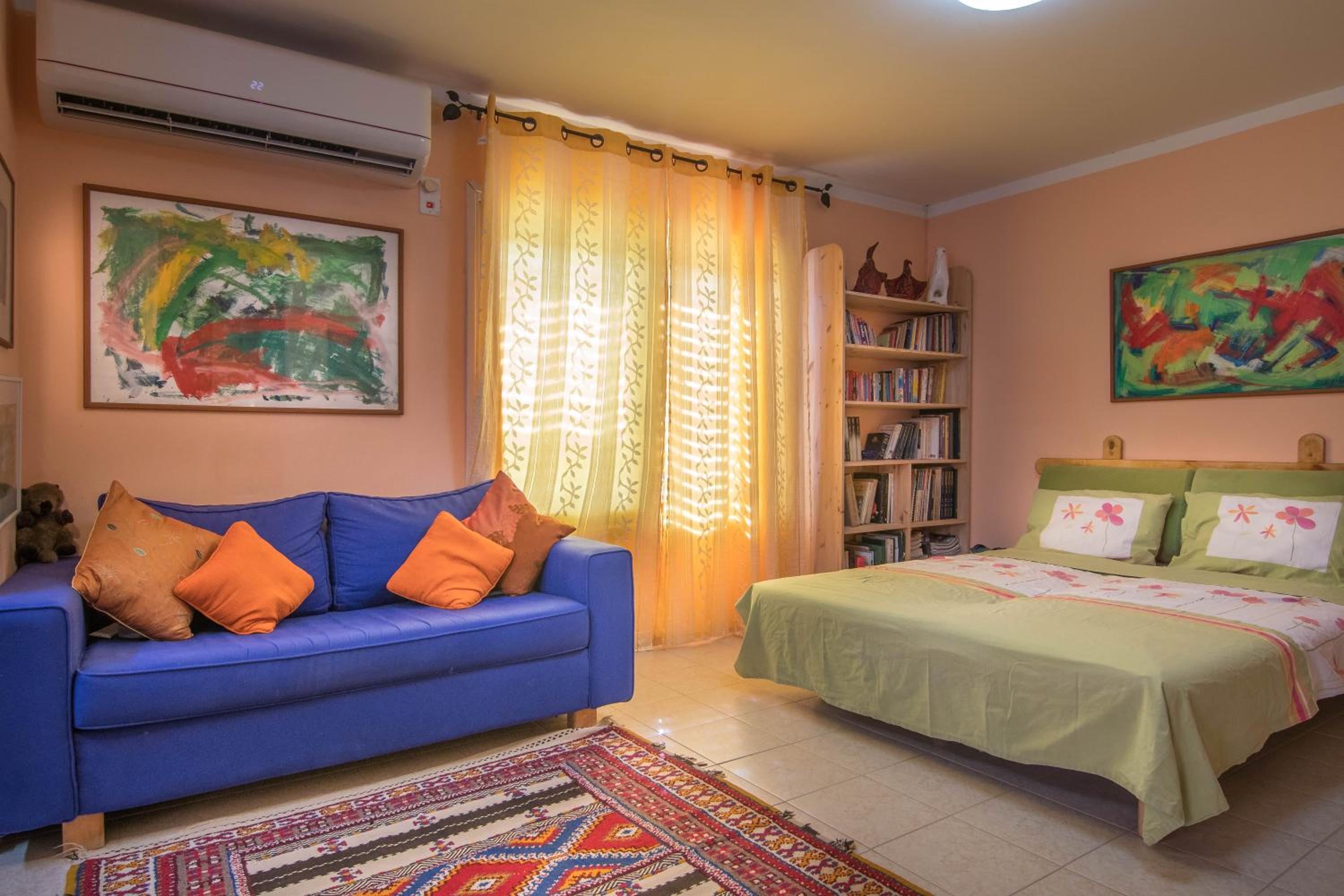 Apartment - Photo 1