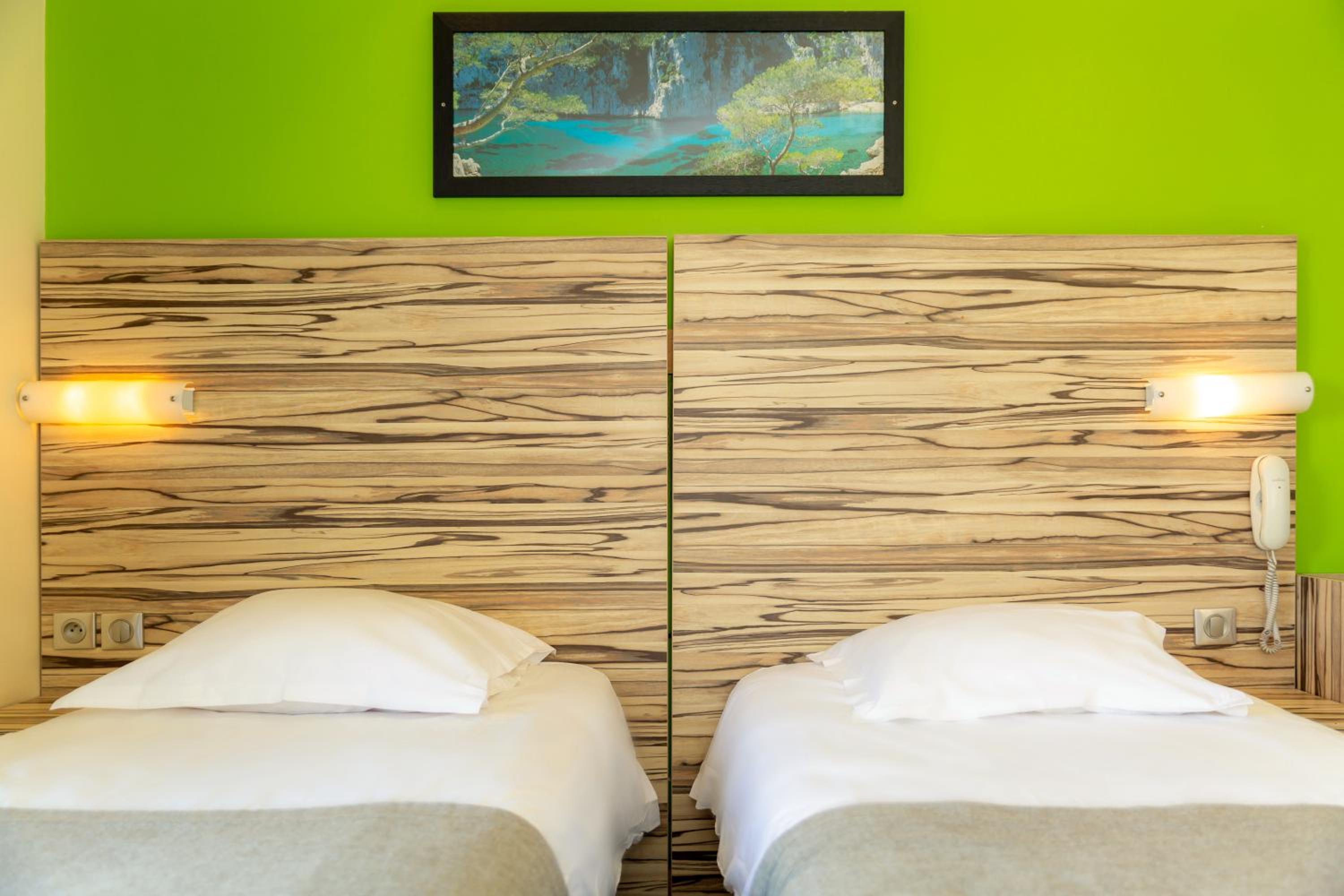 Comfort Twin Room - Photo 5