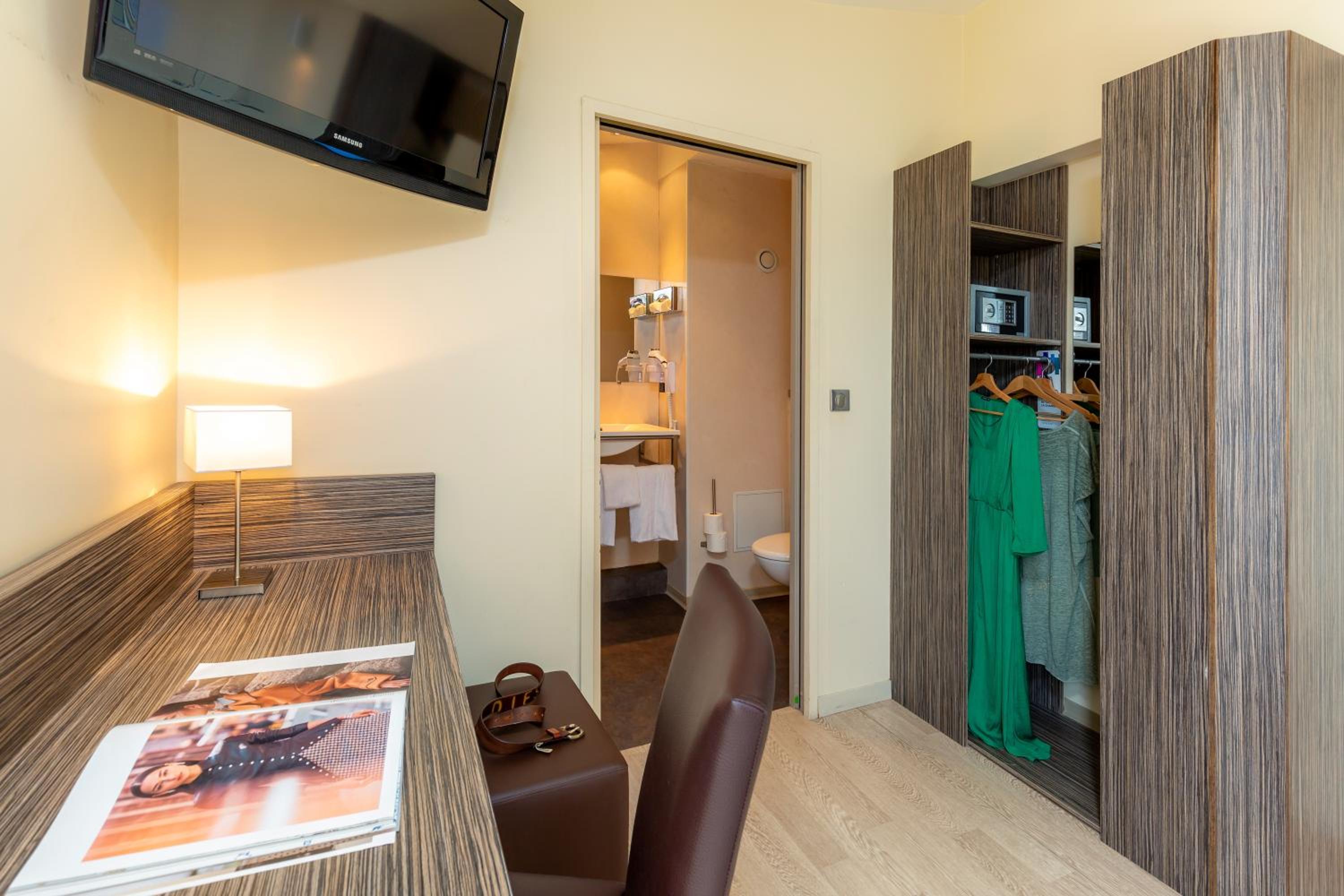 Comfort Twin Room - Photo 6