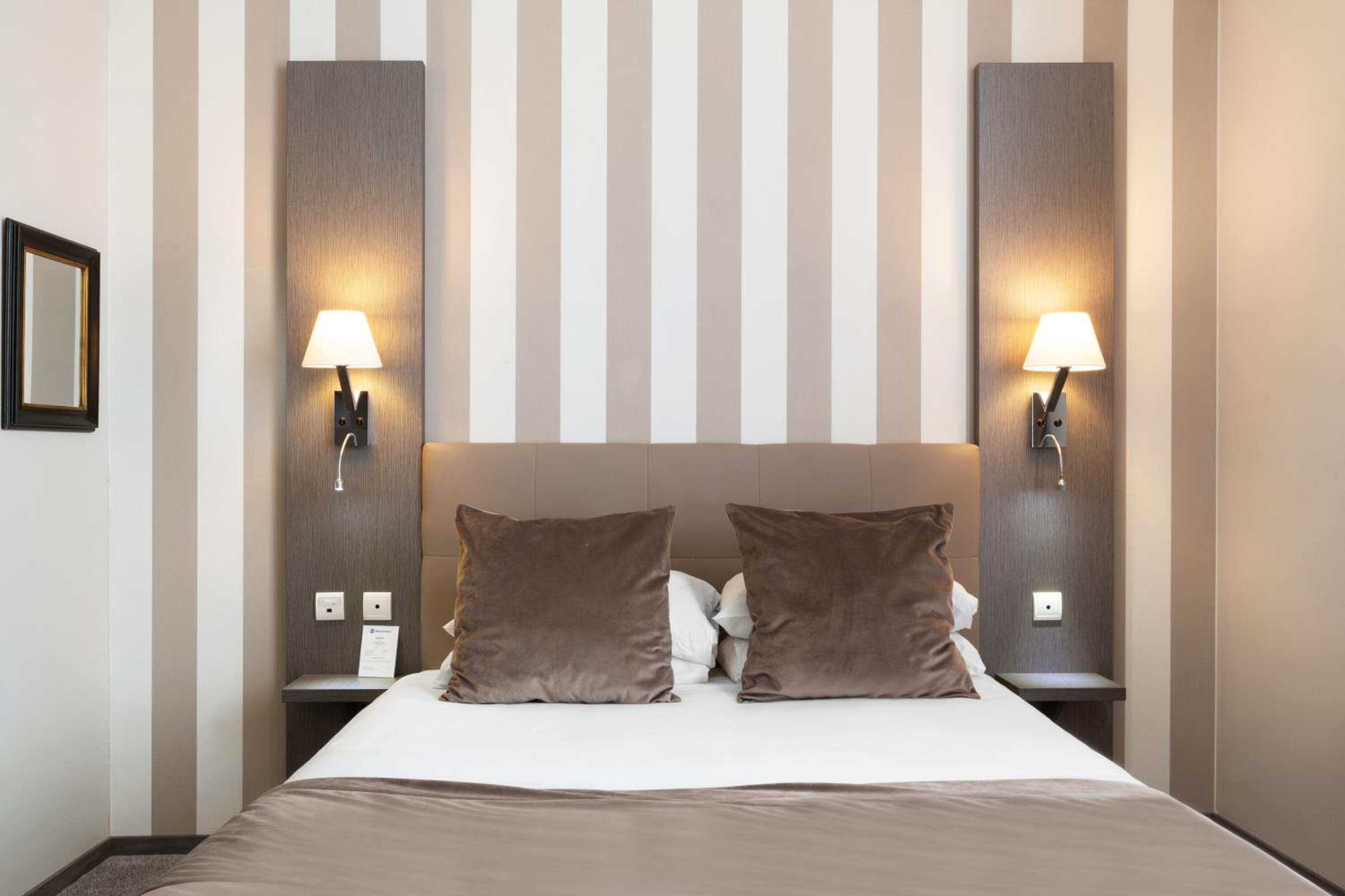 Superior Queen Room - Photo 9