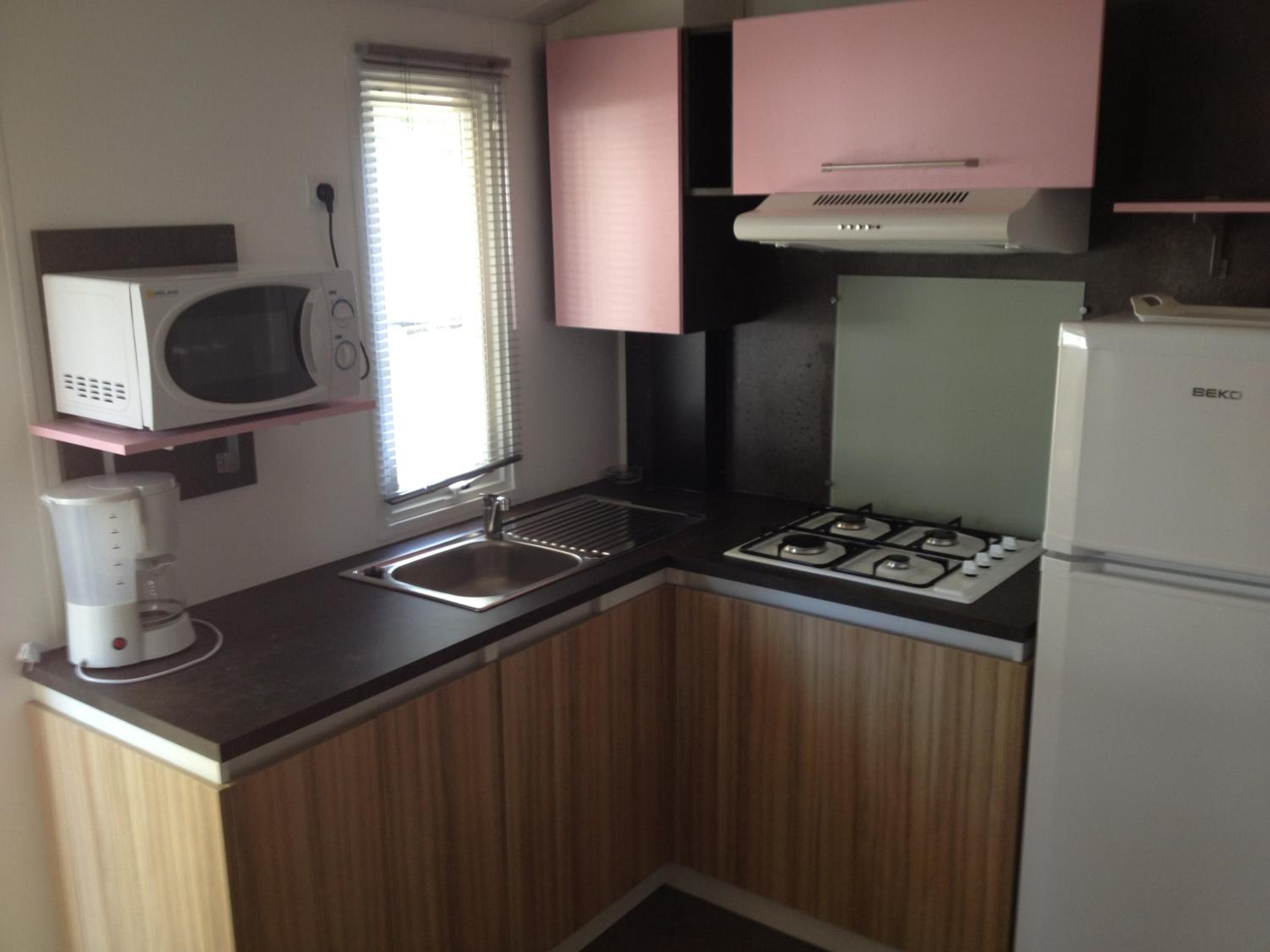 Comfort Mobile Home (2 bedrooms) - Photo 5