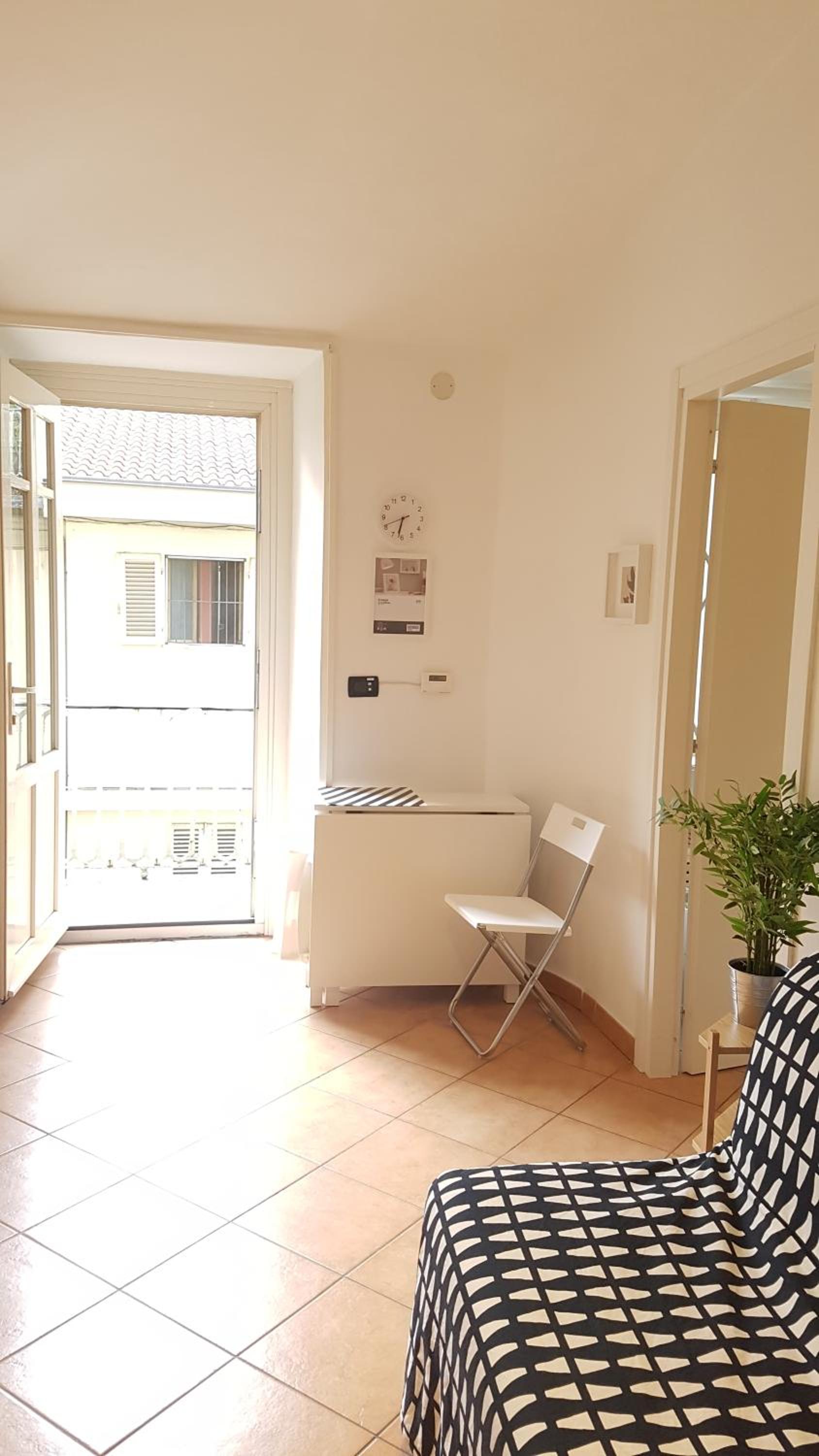 One-Bedroom Apartment - Photo 4