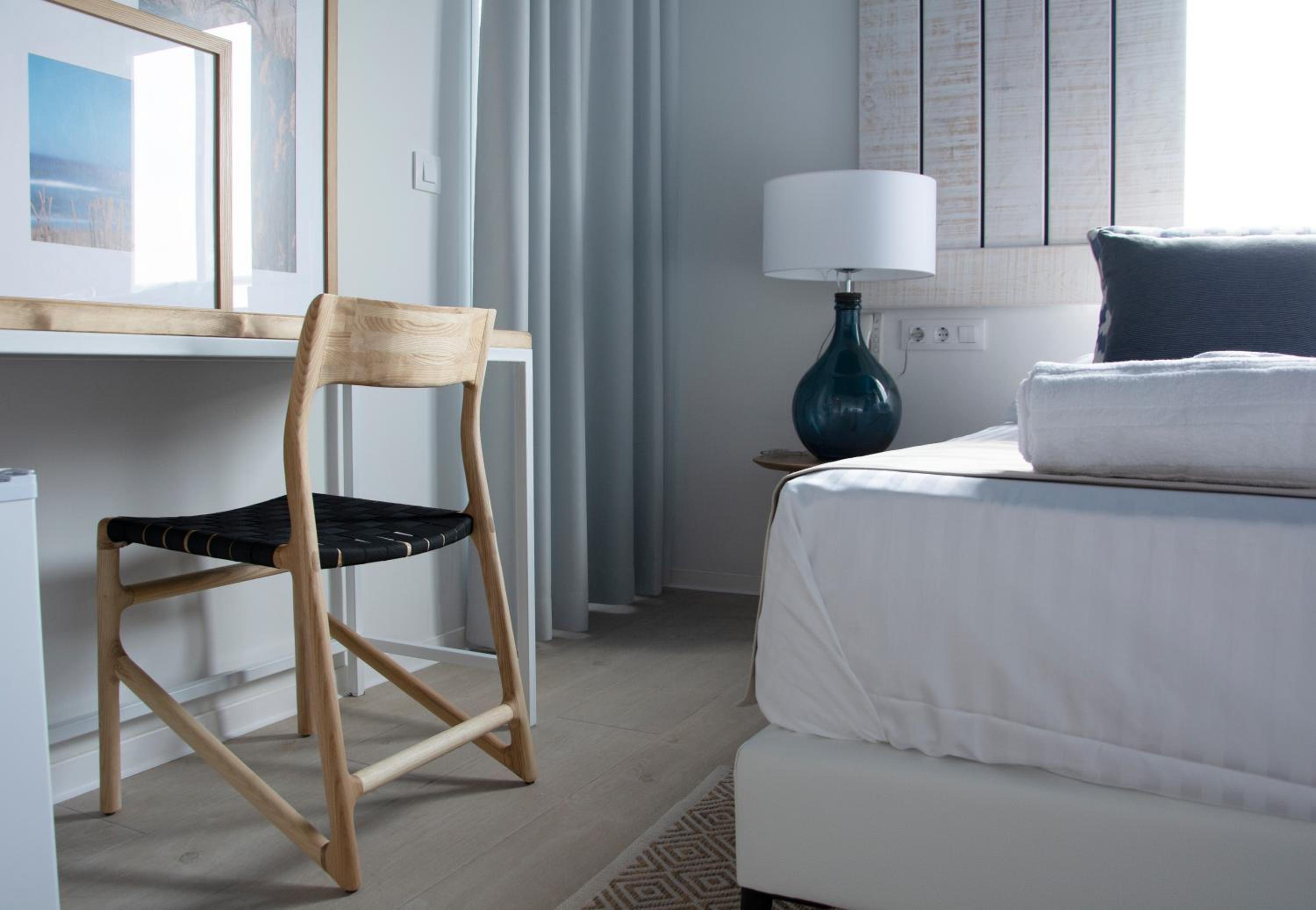 Deluxe Double Room with Spa Bath  - Photo 11