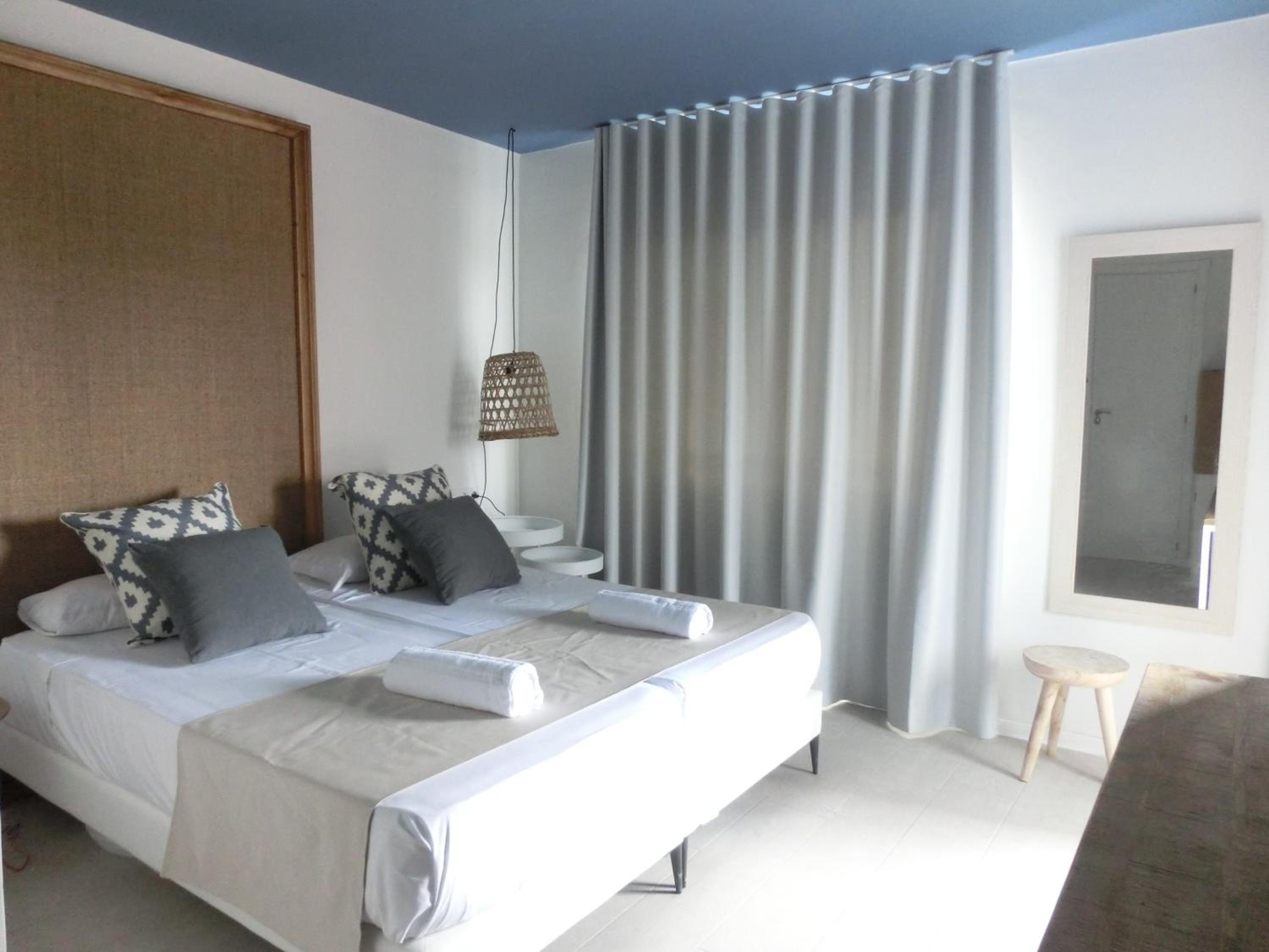 Superior Double Room - Photo 7