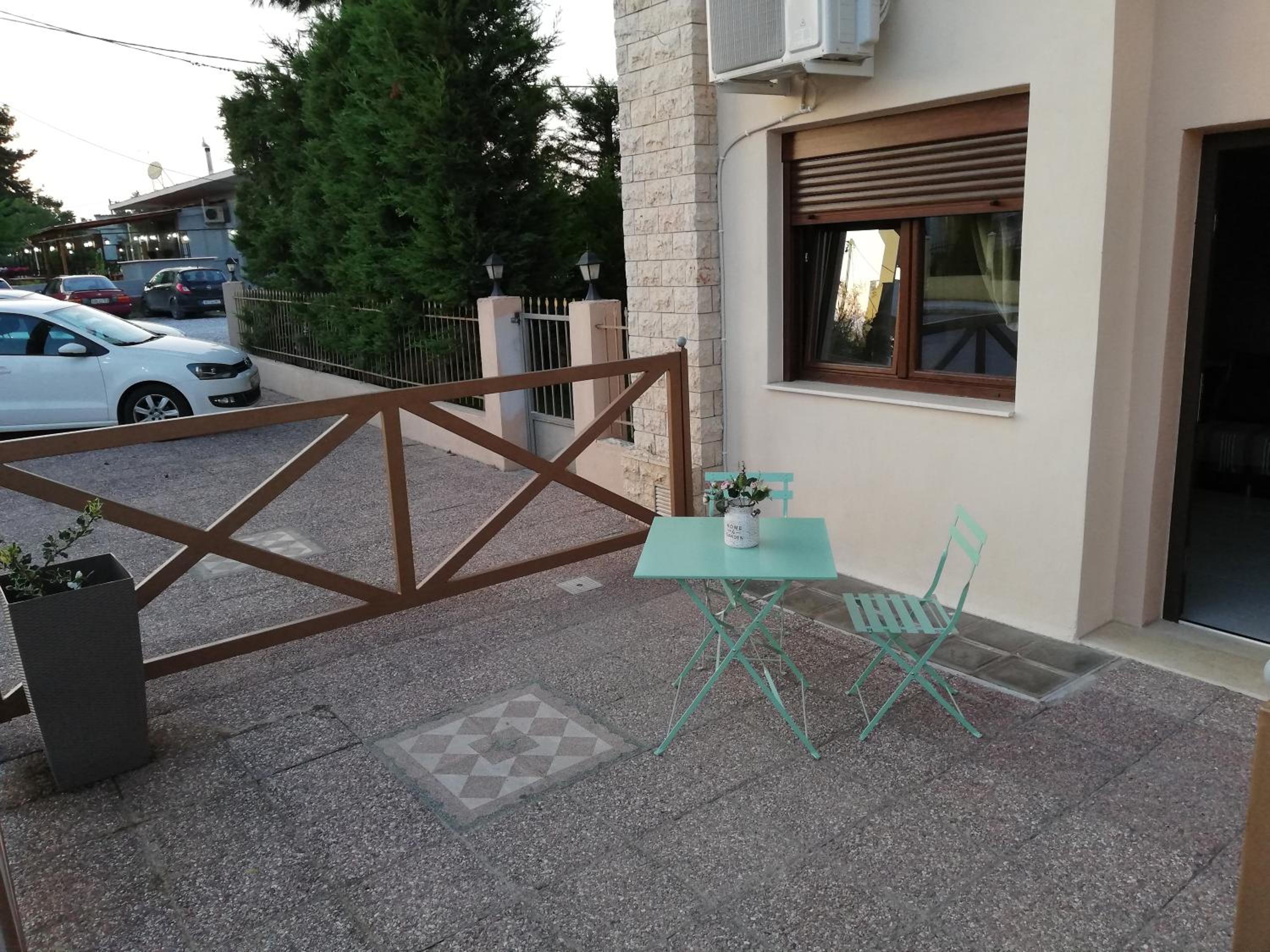 Studio with Sea & street view - Ground floor photo 2