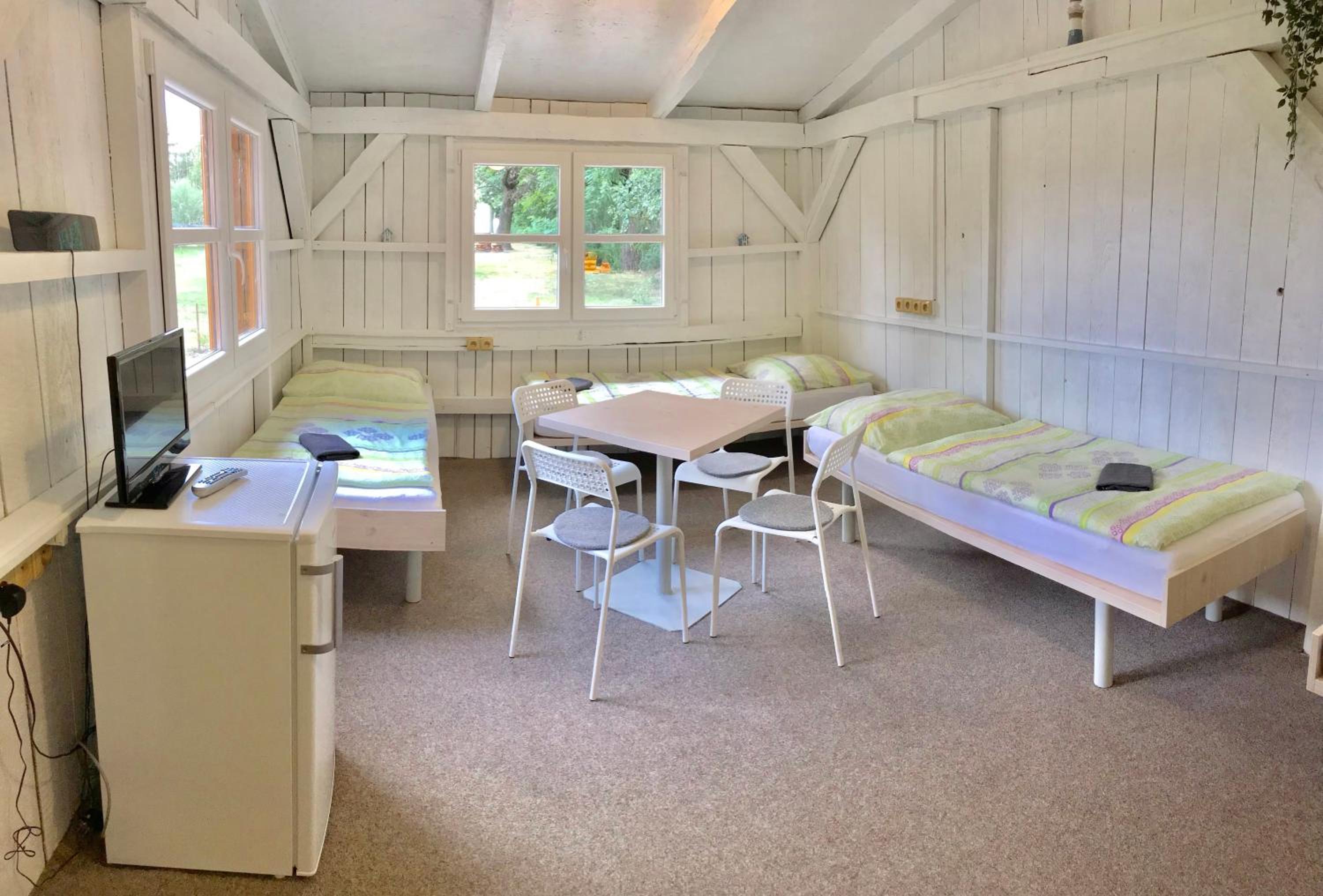 One-Bedroom Chalet - Photo 3