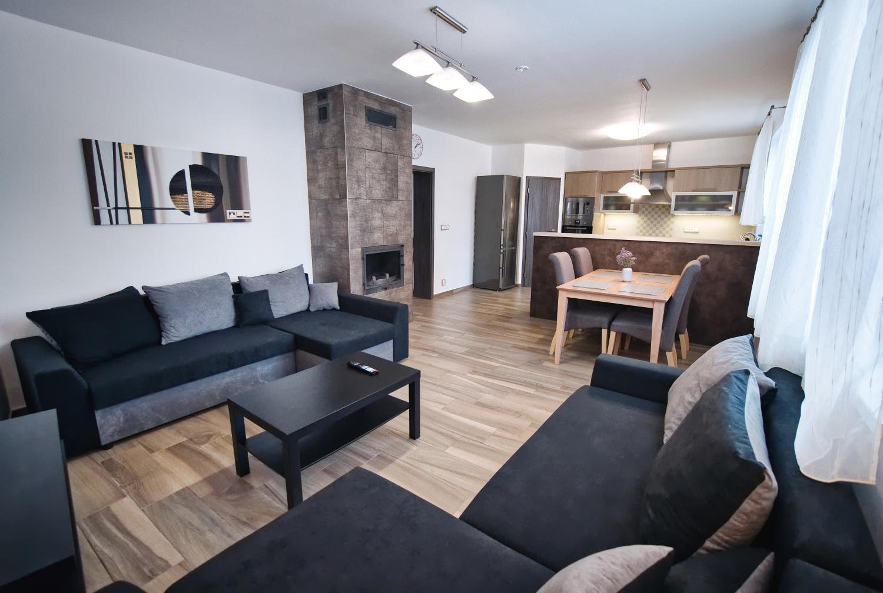 Suite photo 1