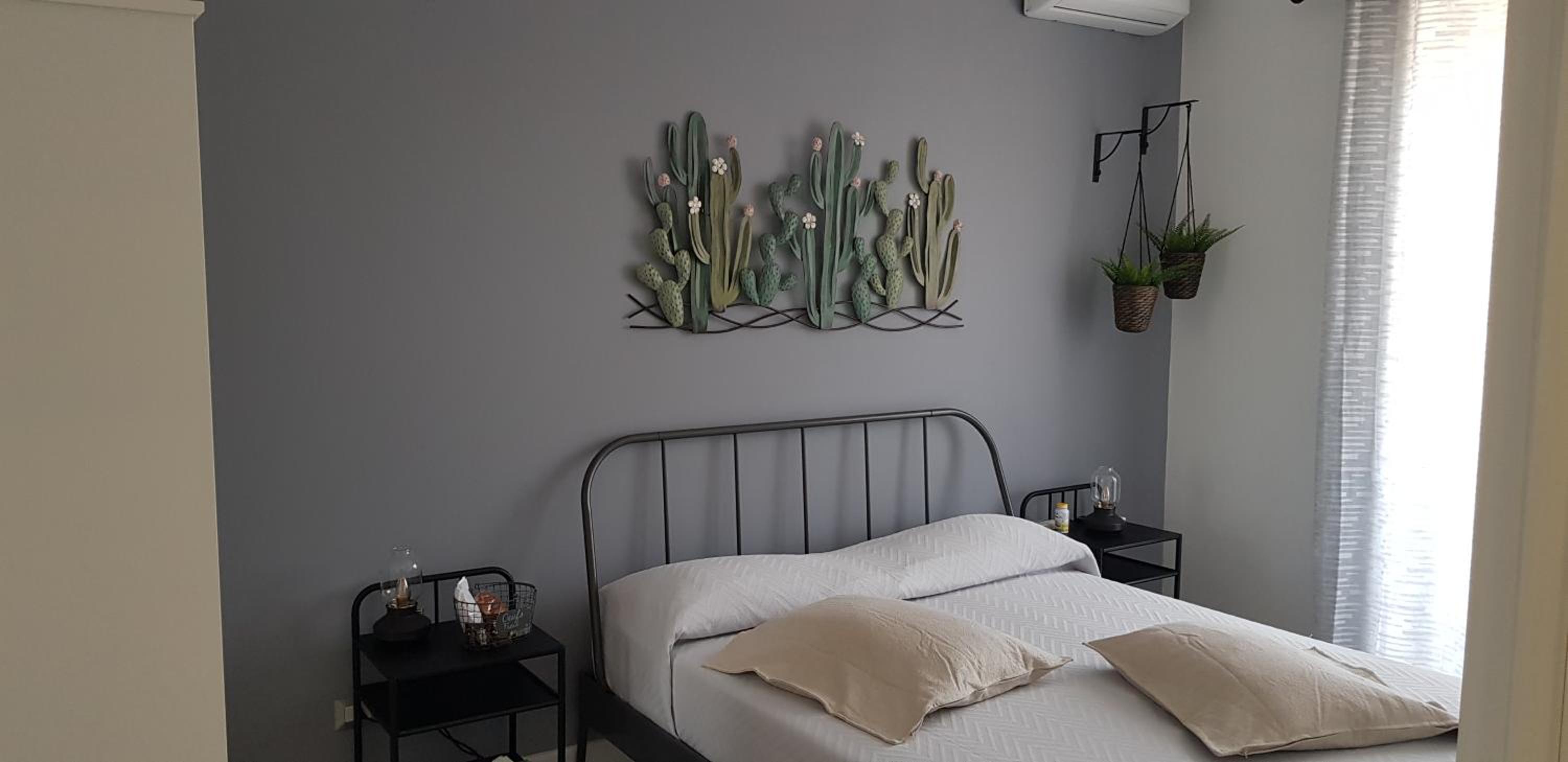 Queen Room with Balcony photo 1