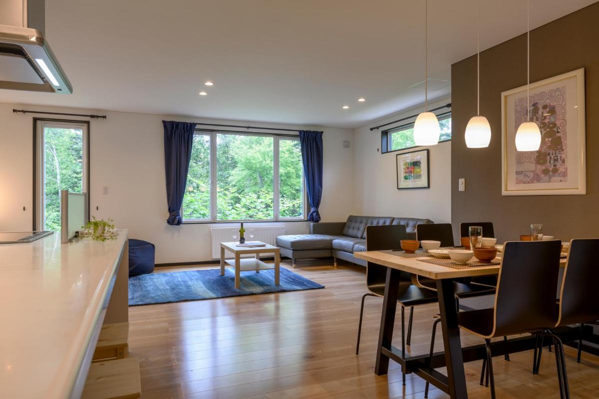 Apartment photo 3