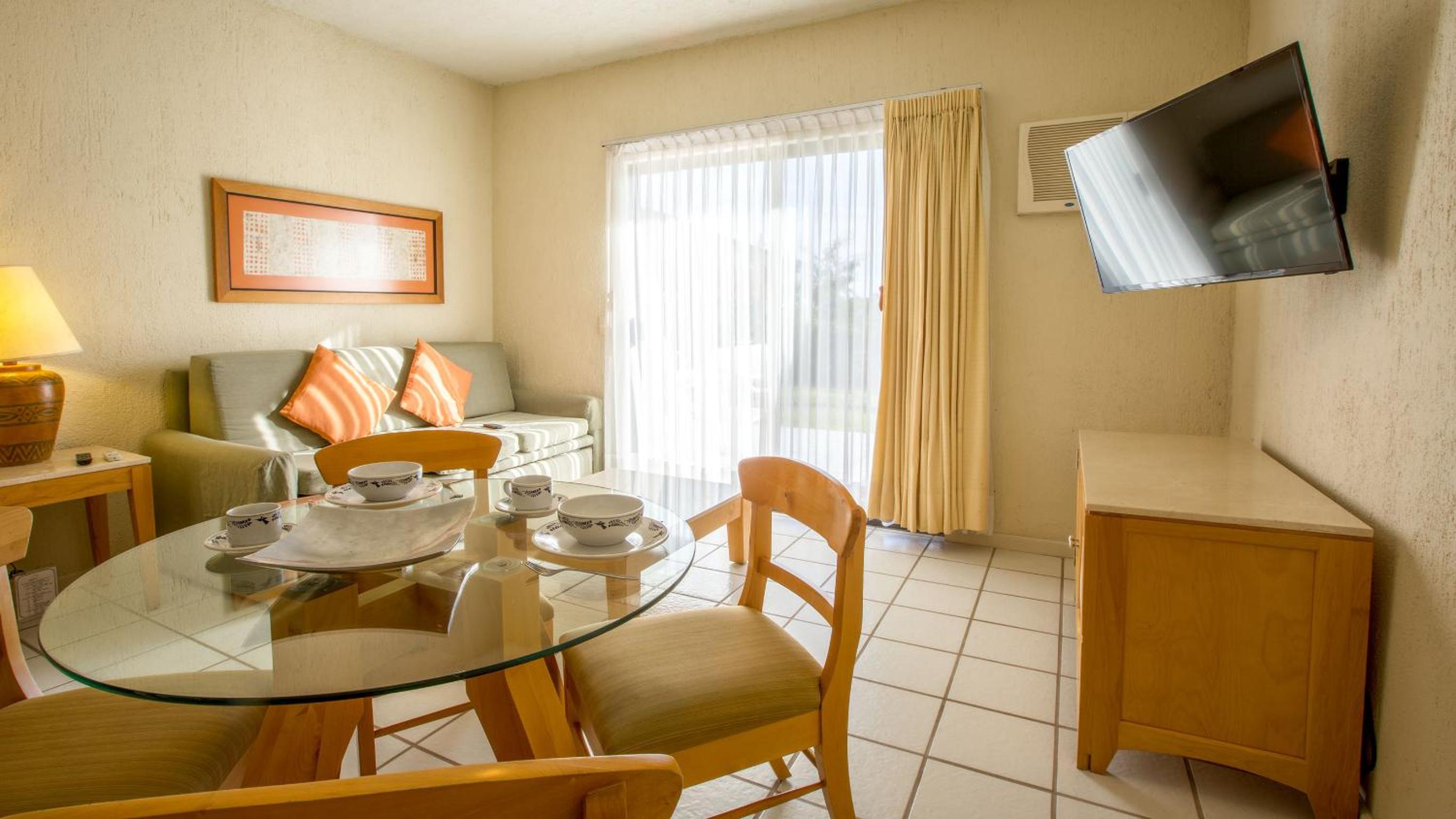 Superior Quadruple Room - Photo 6