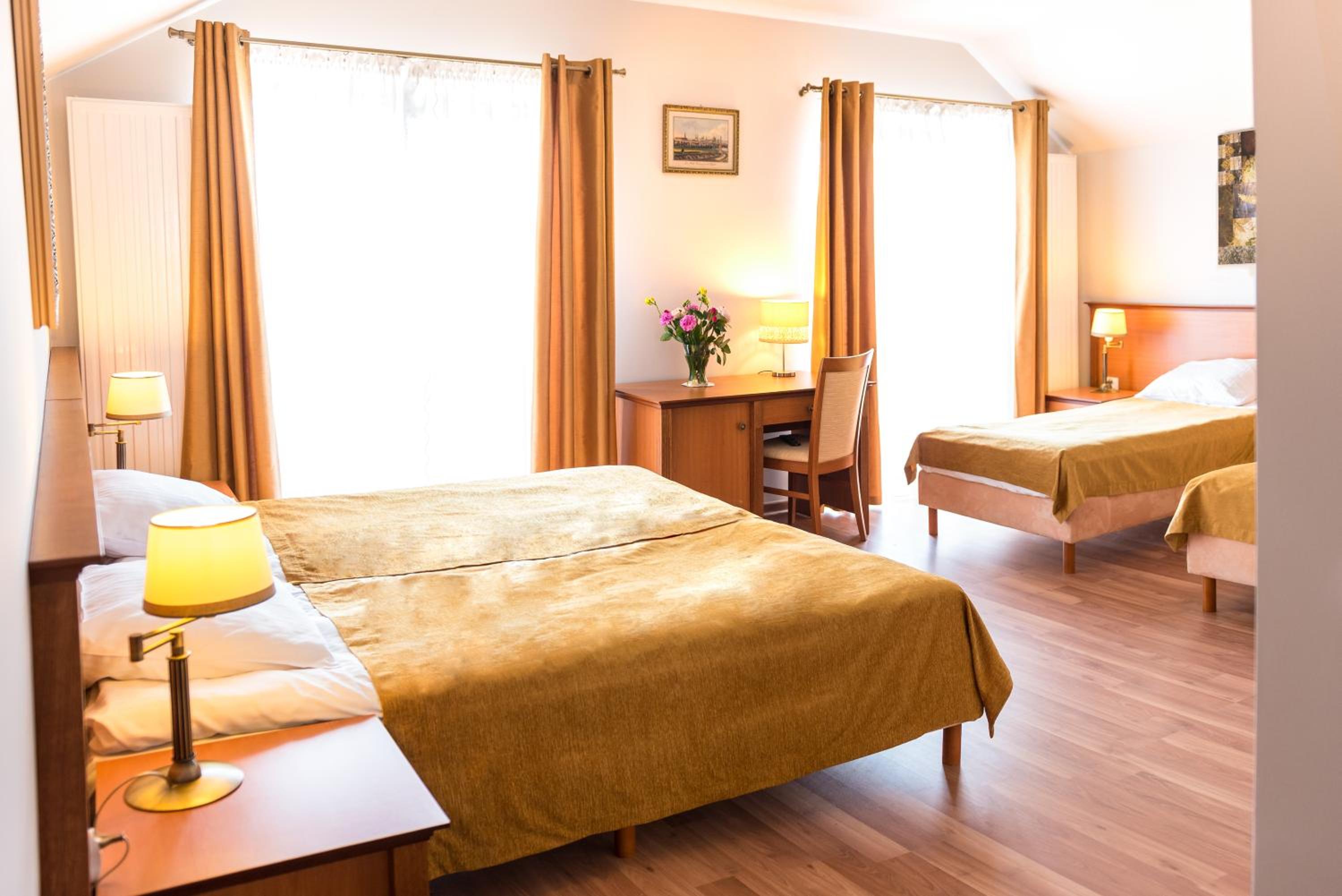 Deluxe Quadruple Room photo 3