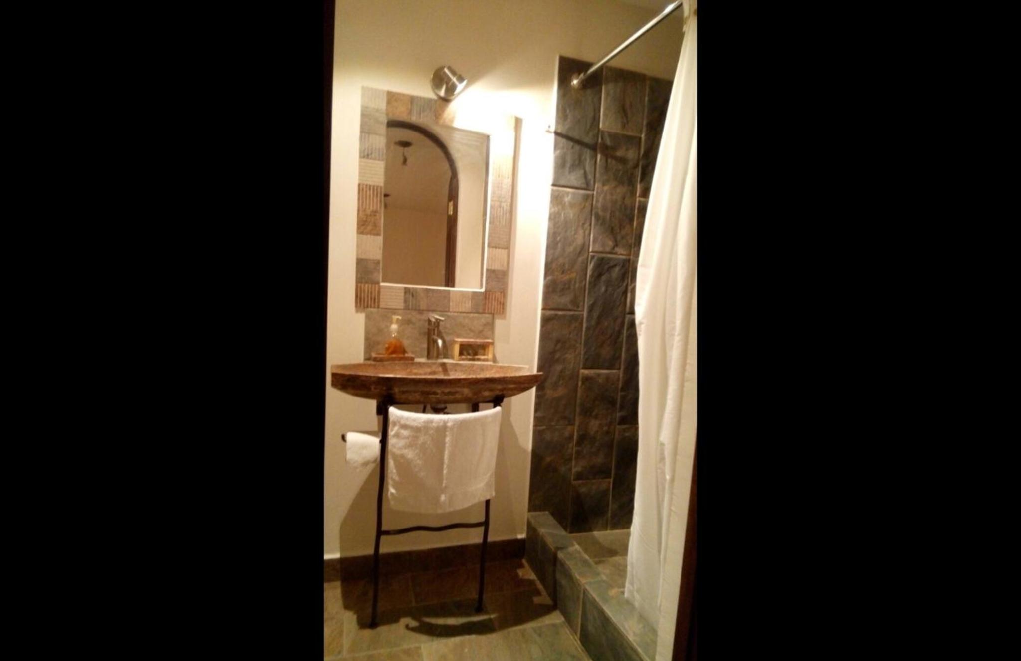 Superior Double Room with Two Double Beds - Photo 4