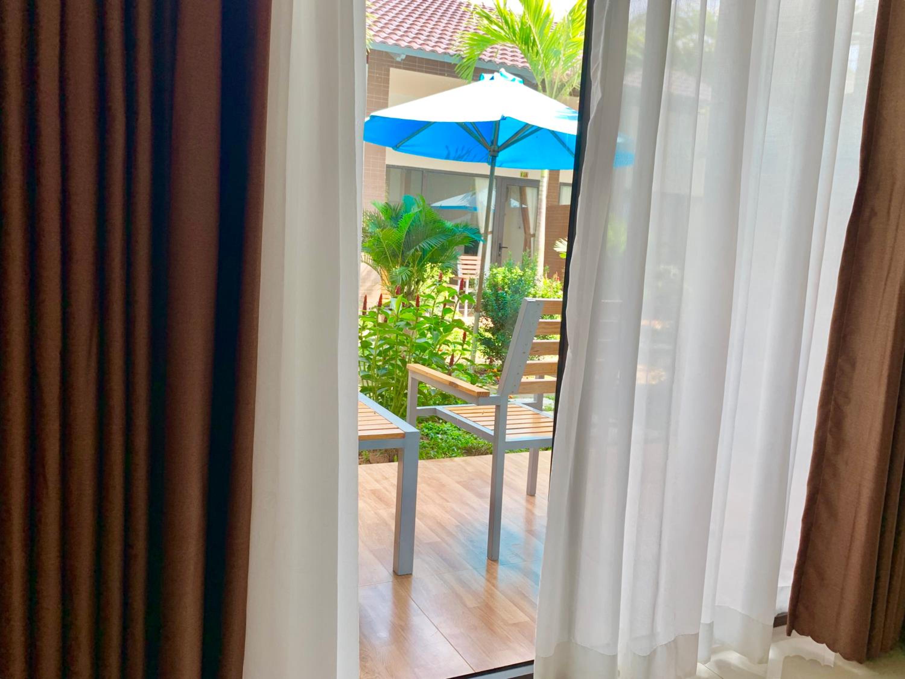 Triple Room with Garden View - Photo 12