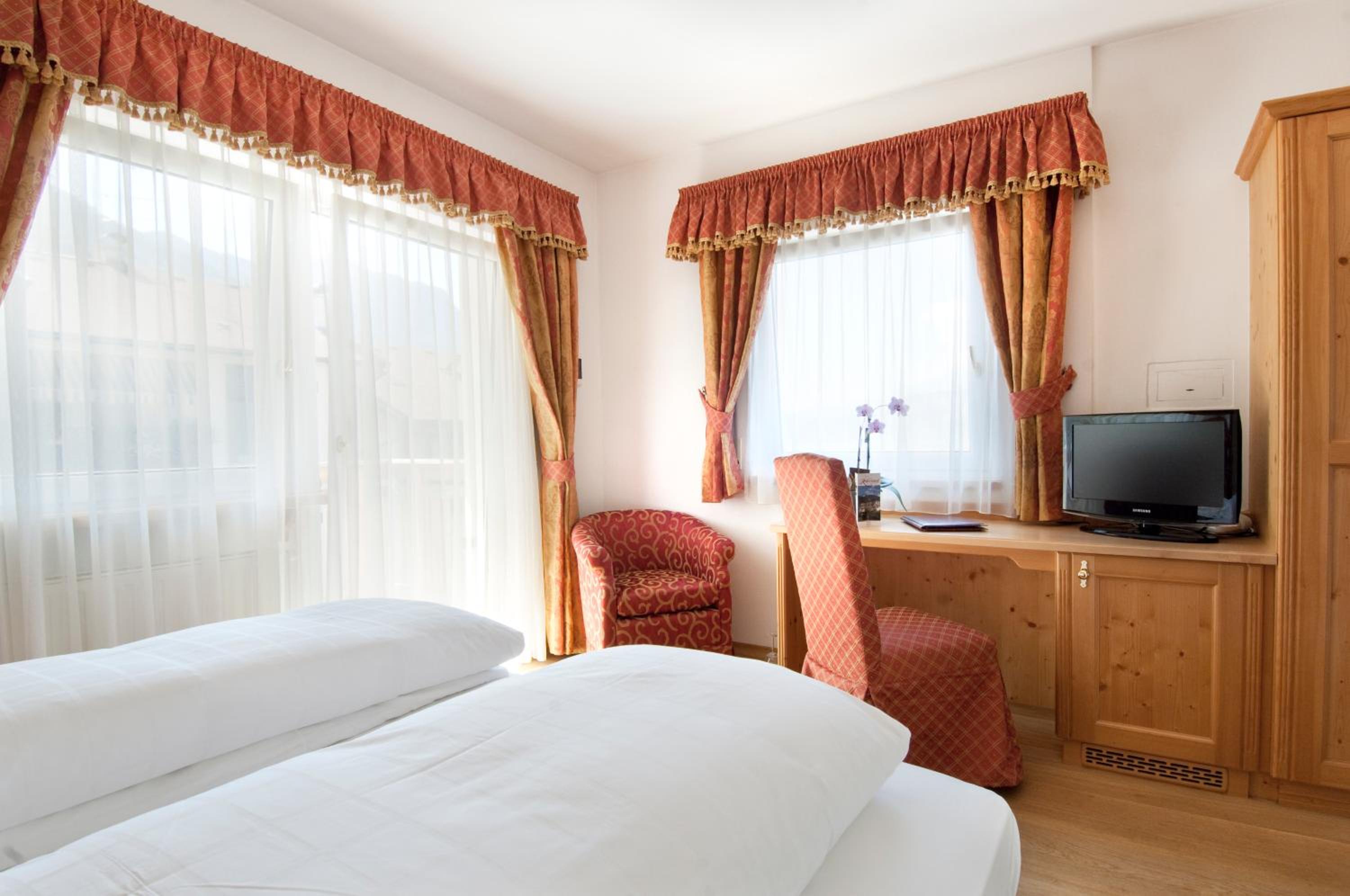 Superior Double-Room with Balcony  - Photo 3