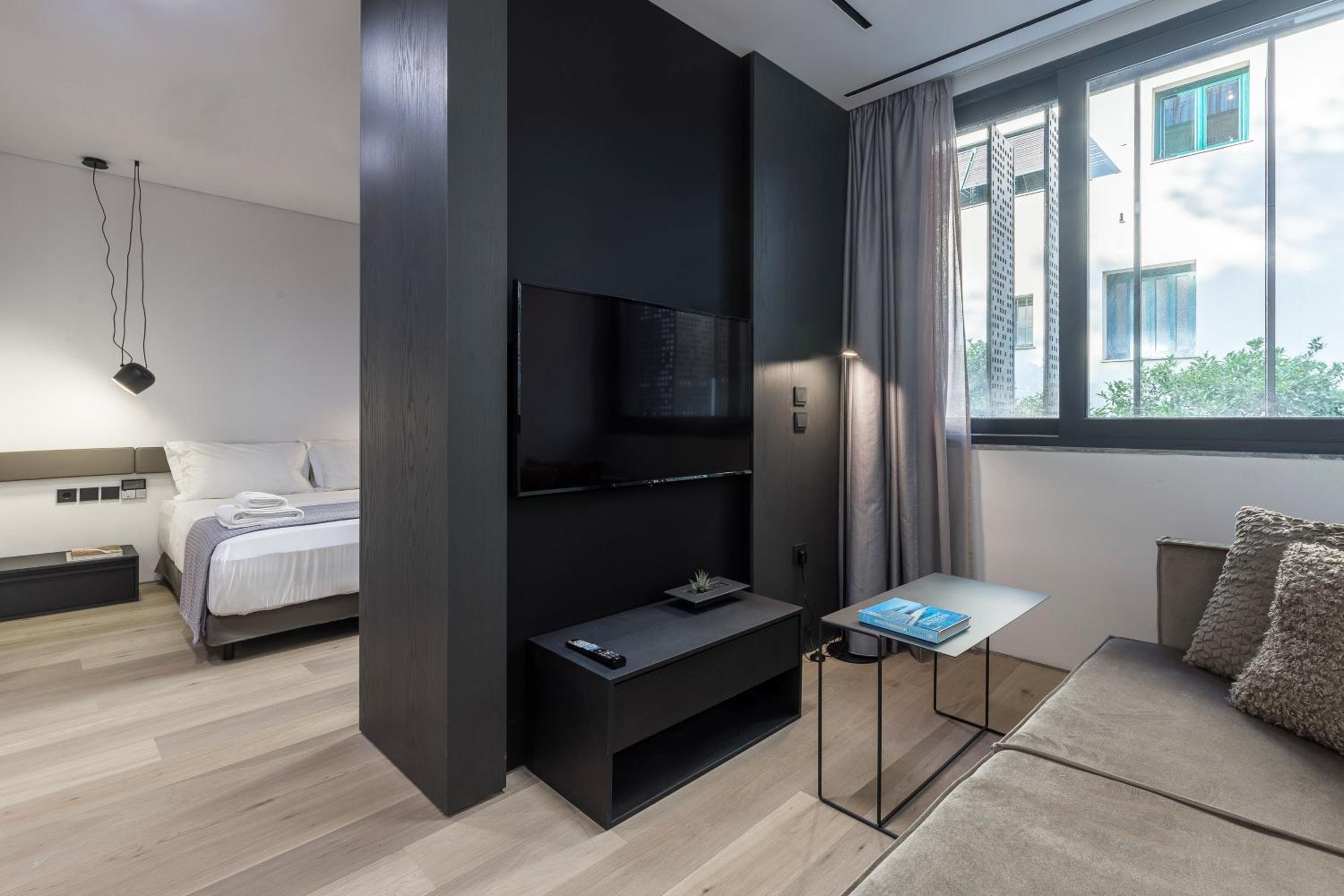 One-Bedroom Suite