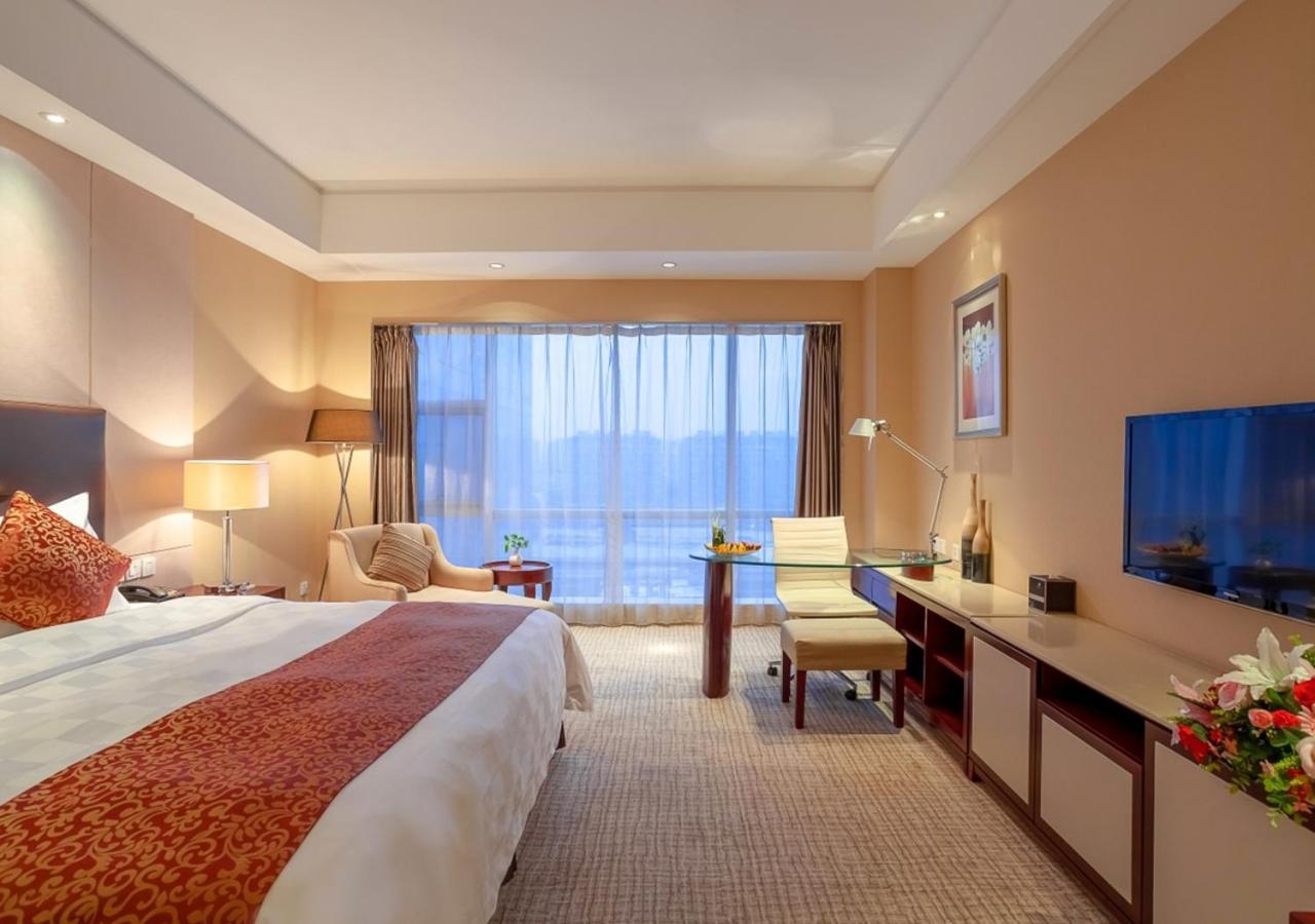 Executive King Room photo 2
