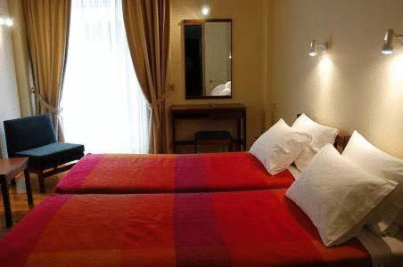 Double Room - Photo 11