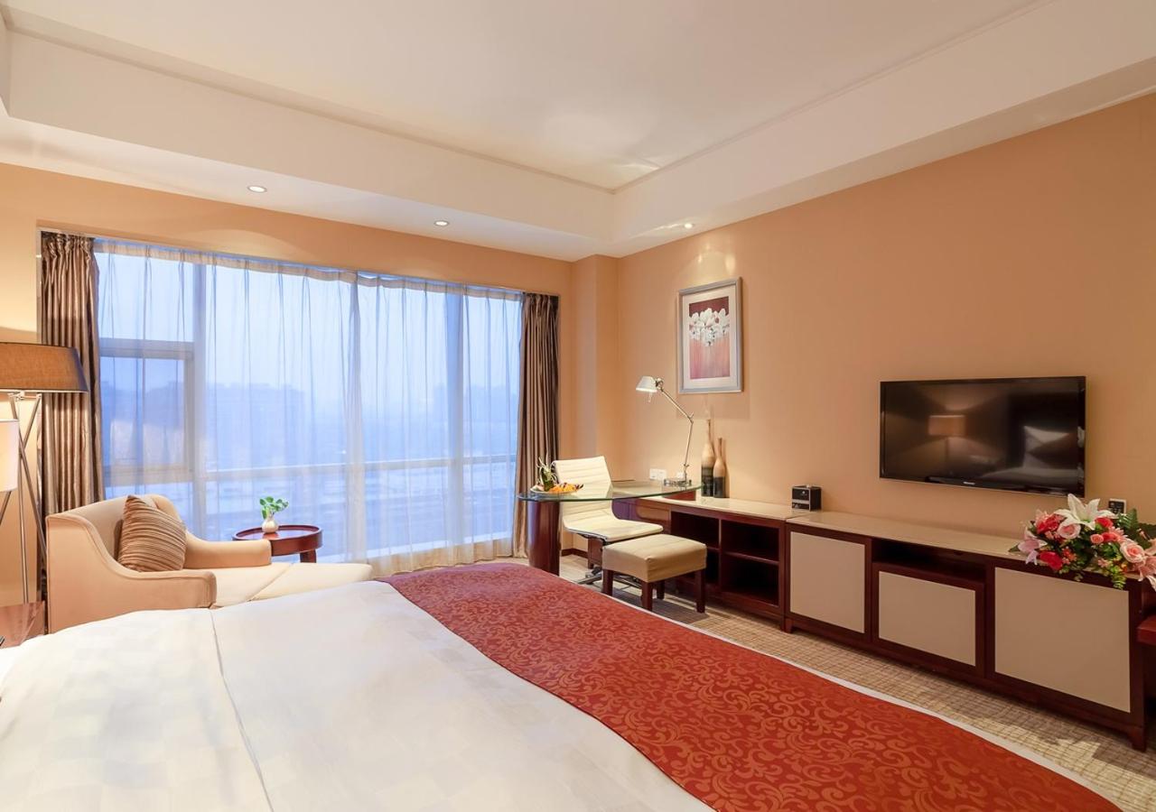 Family Suite photo 2