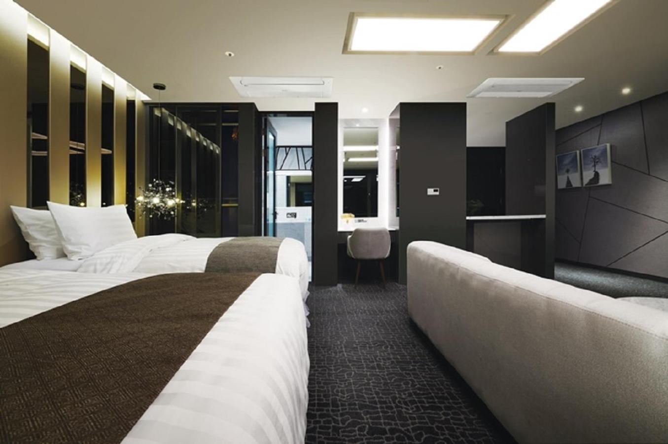 Junior Suite Twin - Photo 2