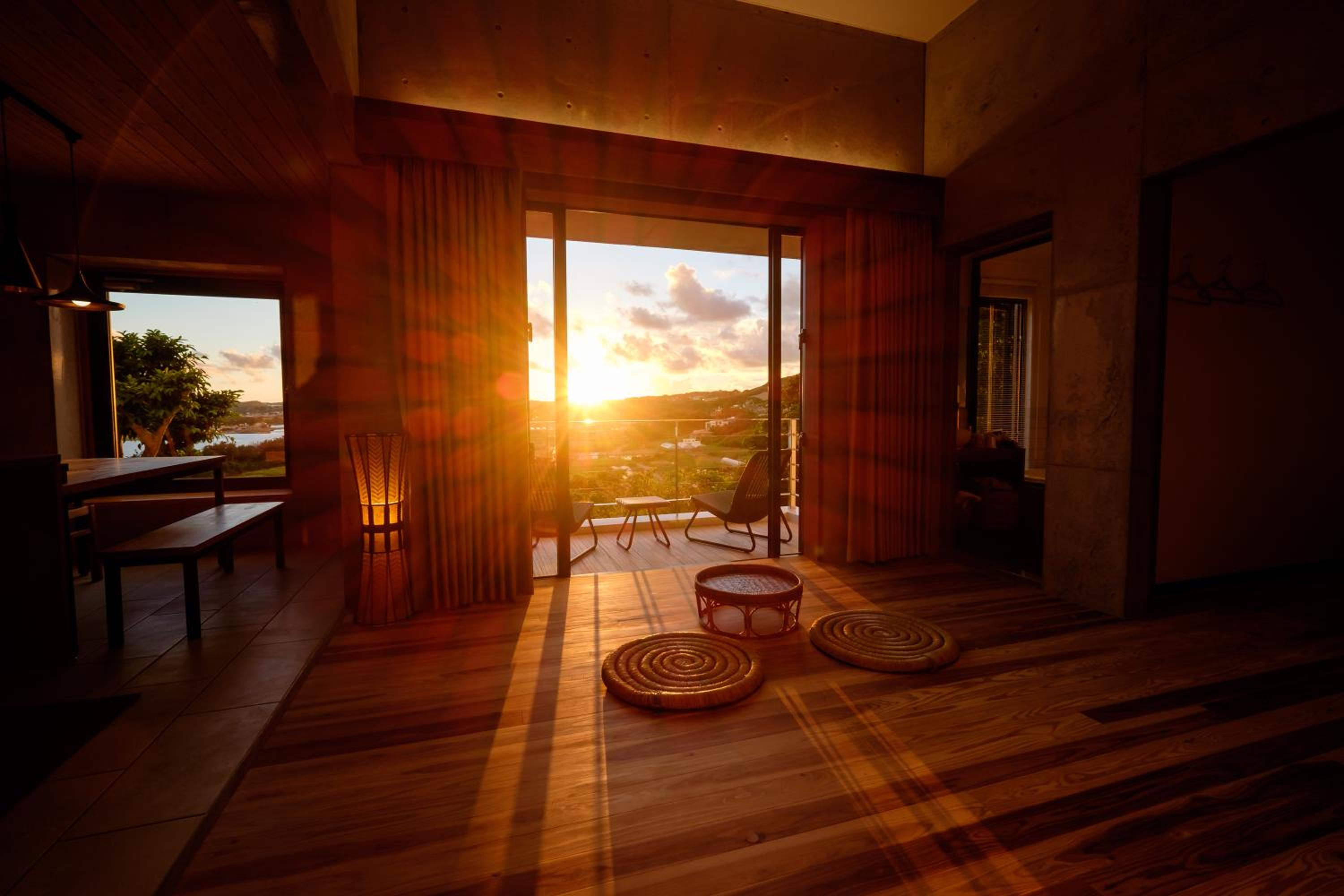 Villa with Sea View - Photo 18