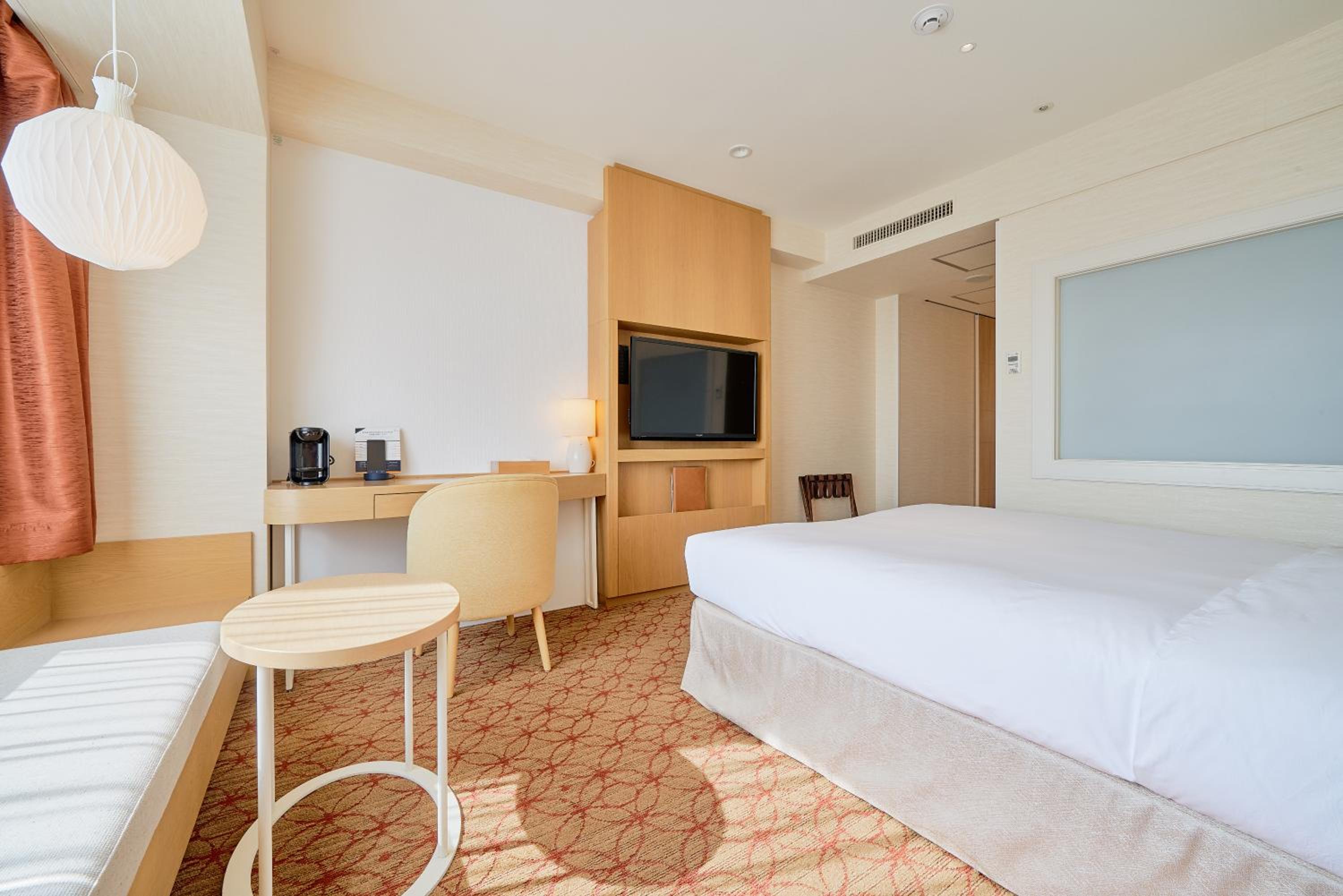 Comfort Queen Room - Non-Smoking  - Photo 6