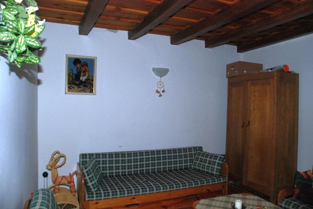 Studio Apartment photo 1