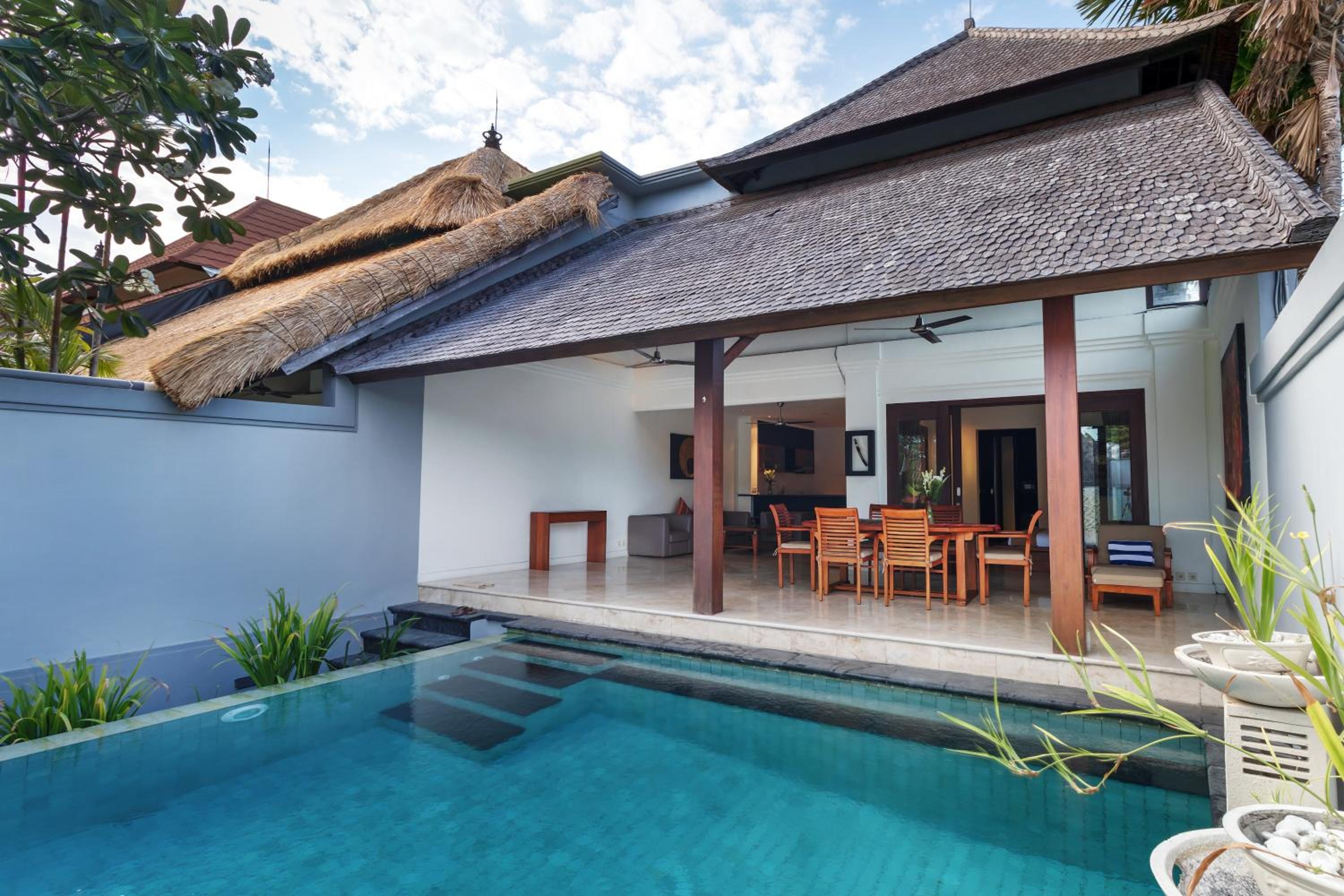Three-Bedroom Villa - Photo 28