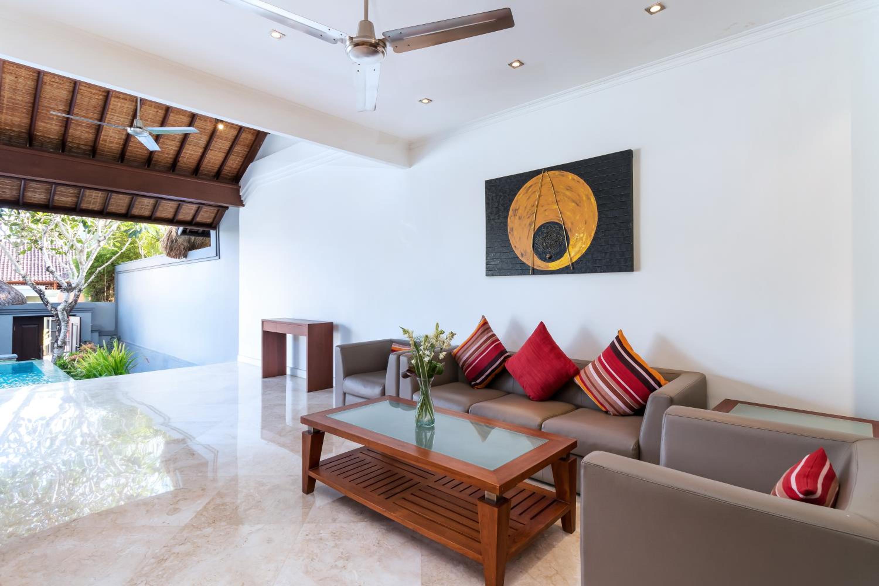 Three-Bedroom Villa - Photo 29